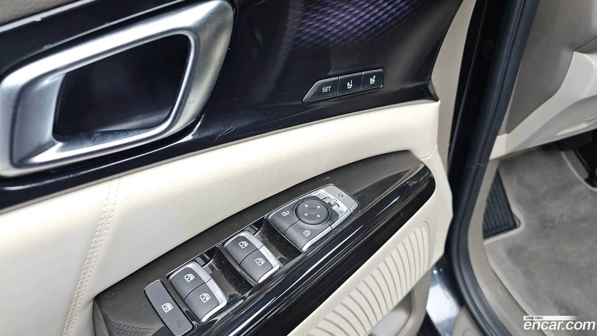 Canival Kia 2022.4-OPTION-044