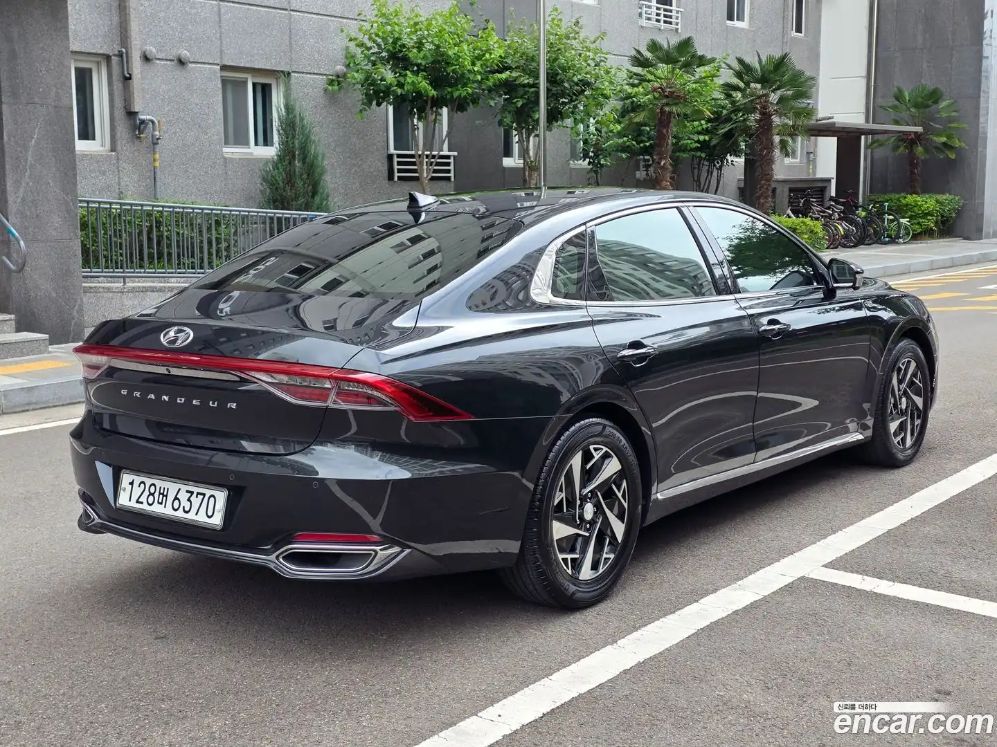Grandeur Hyundai 2020.0-OUTER-004
