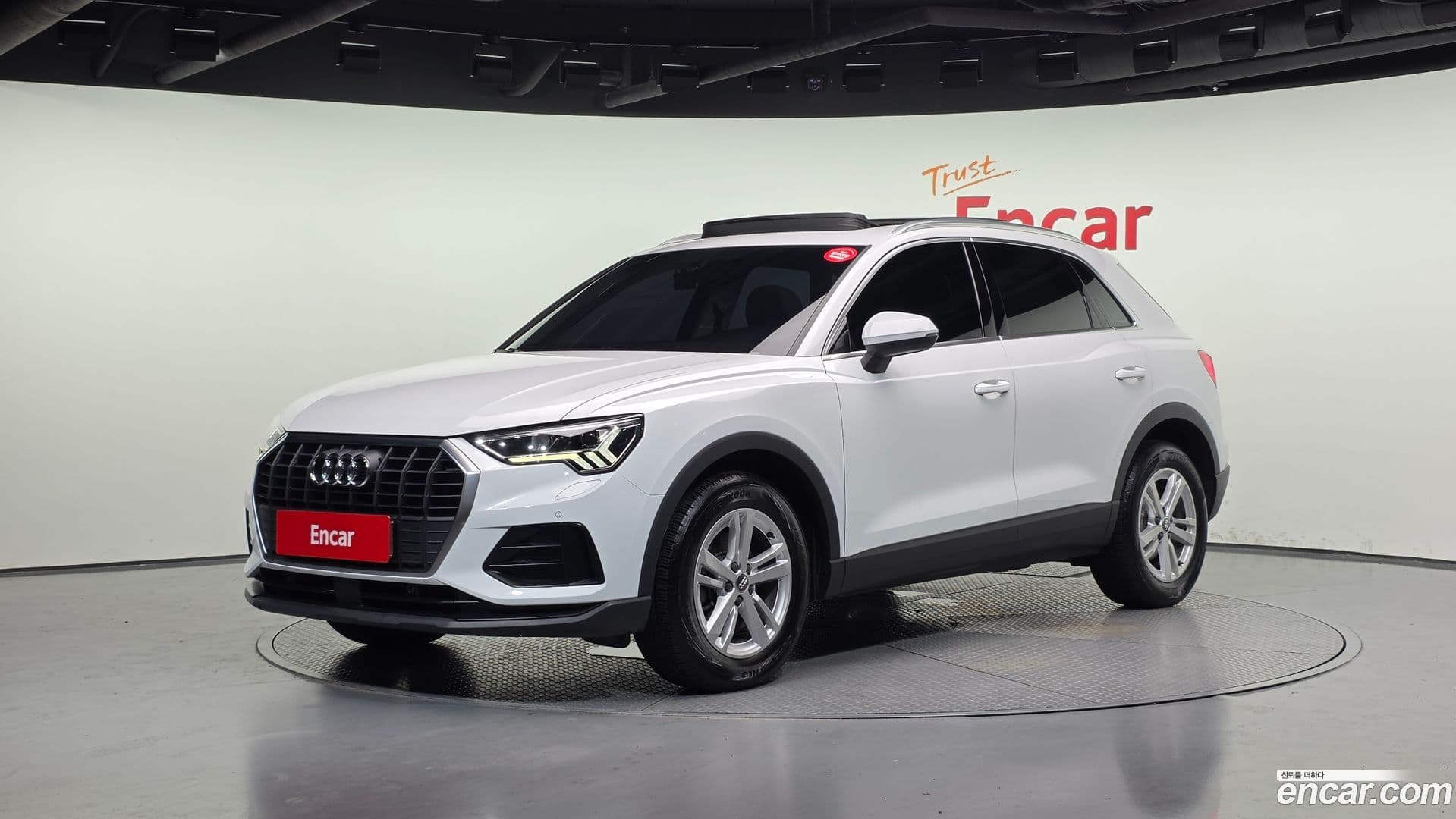 Main__Slider__Photo:Q3 Audi 2020.7-0