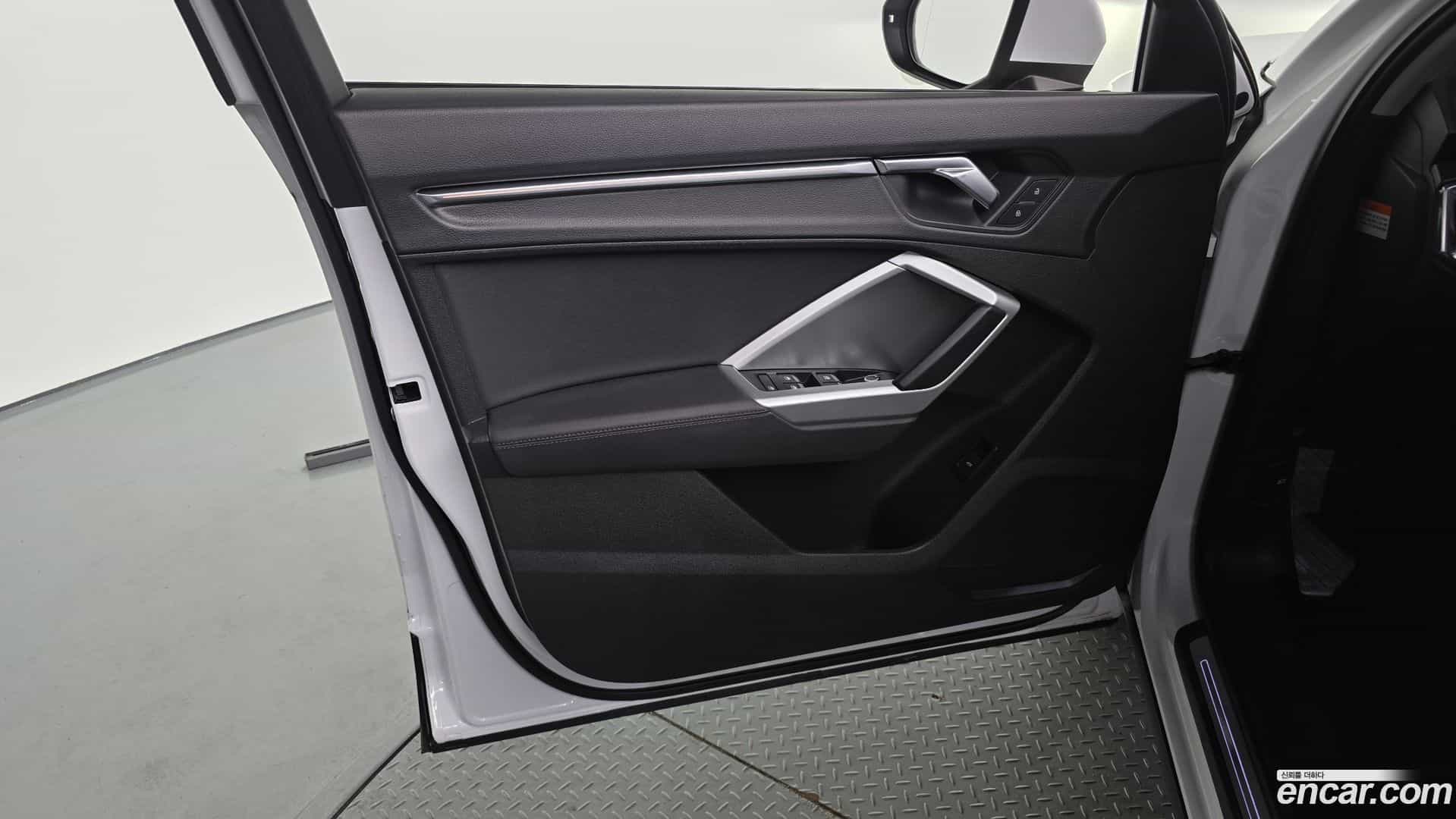 Q3 Audi 2020.7-INNER-034