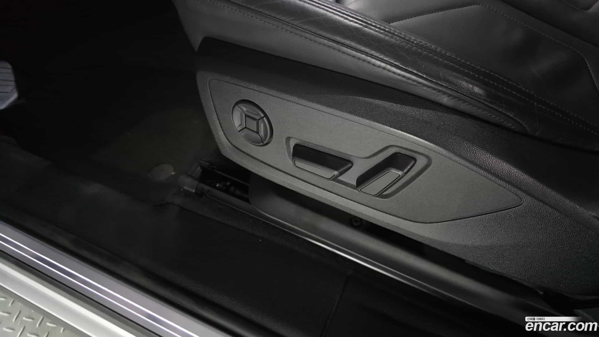 Q3 Audi 2020.7-OPTION-042