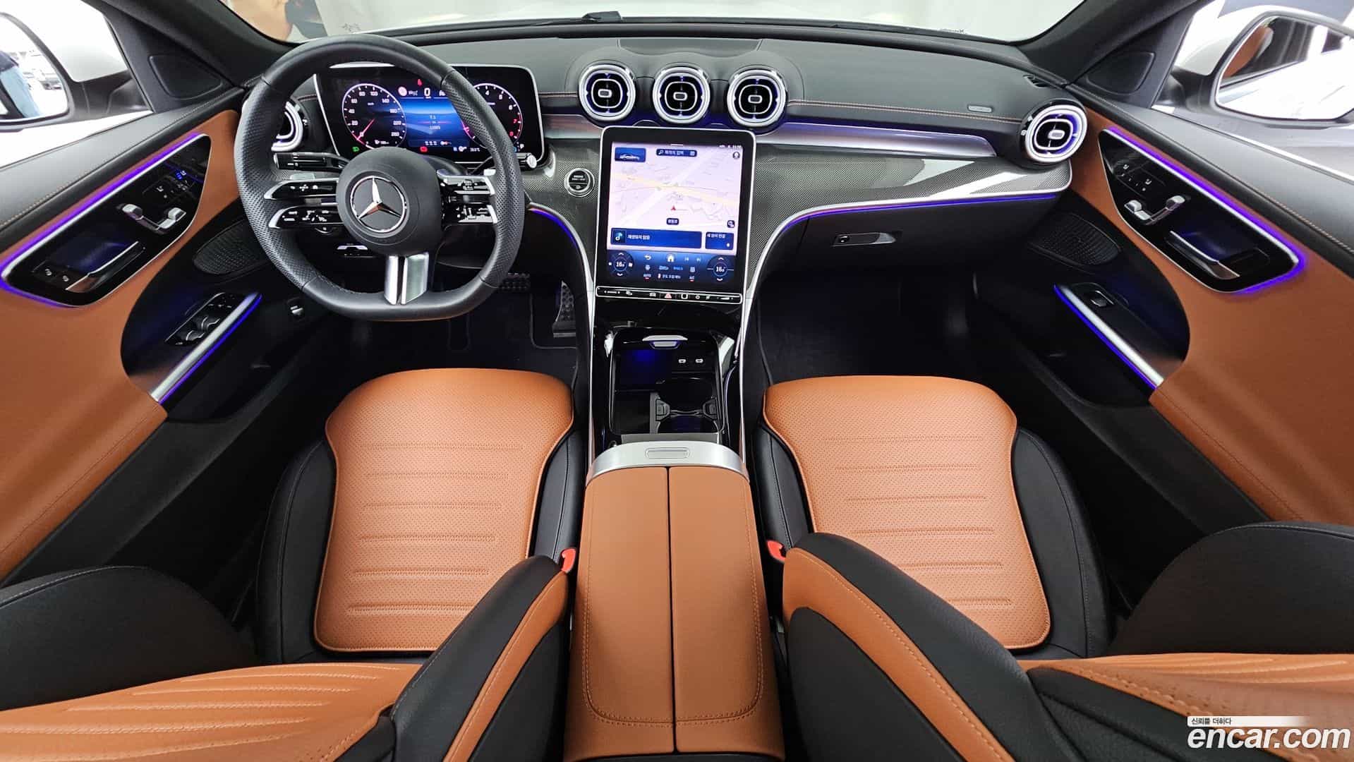C-Class Mercedes-Benz 2025.3-INNER-007