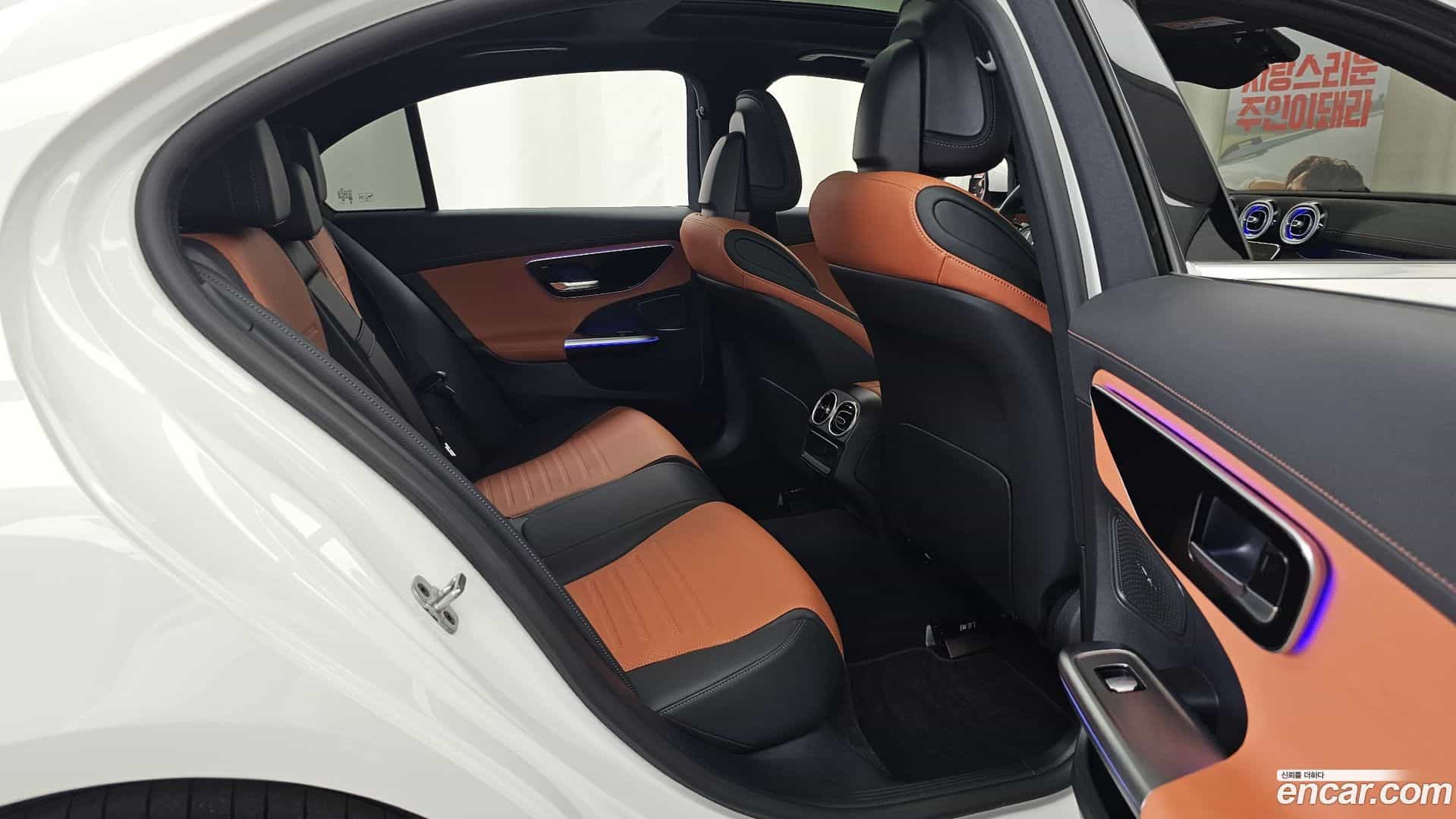 C-Class Mercedes-Benz 2025.3-OPTION-016
