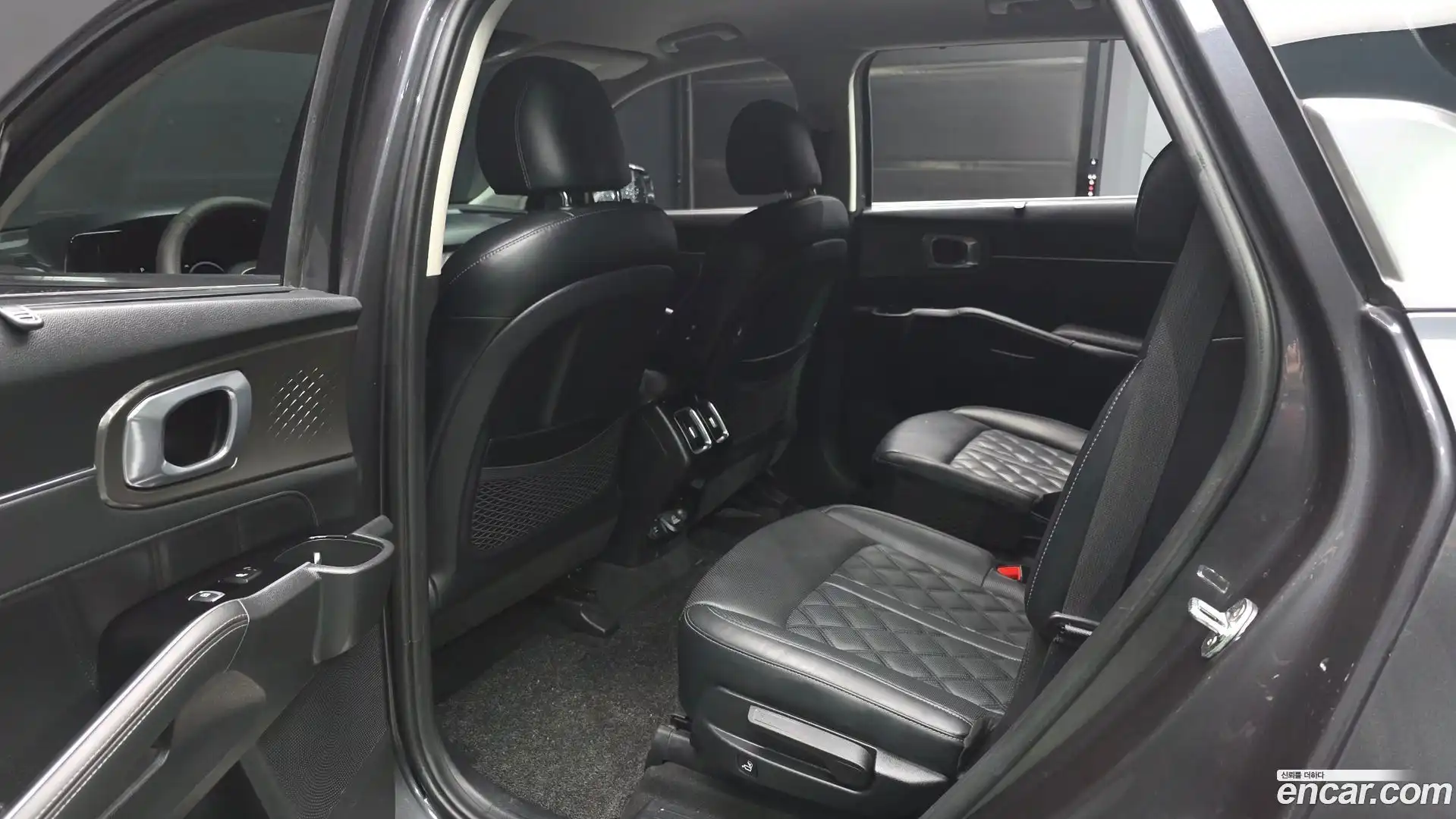 Sorento Kia 2020.3-OPTION-015