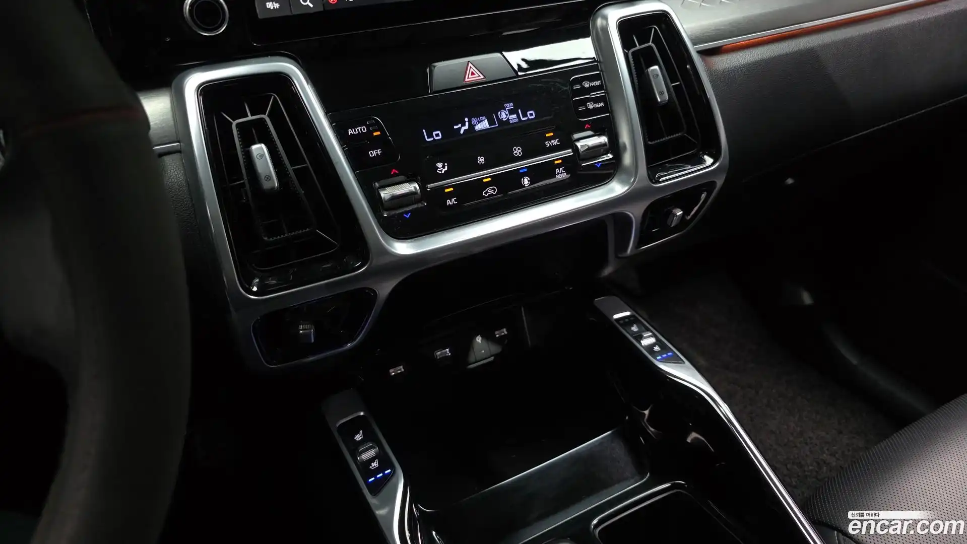 Sorento Kia 2020.3-OPTION-021