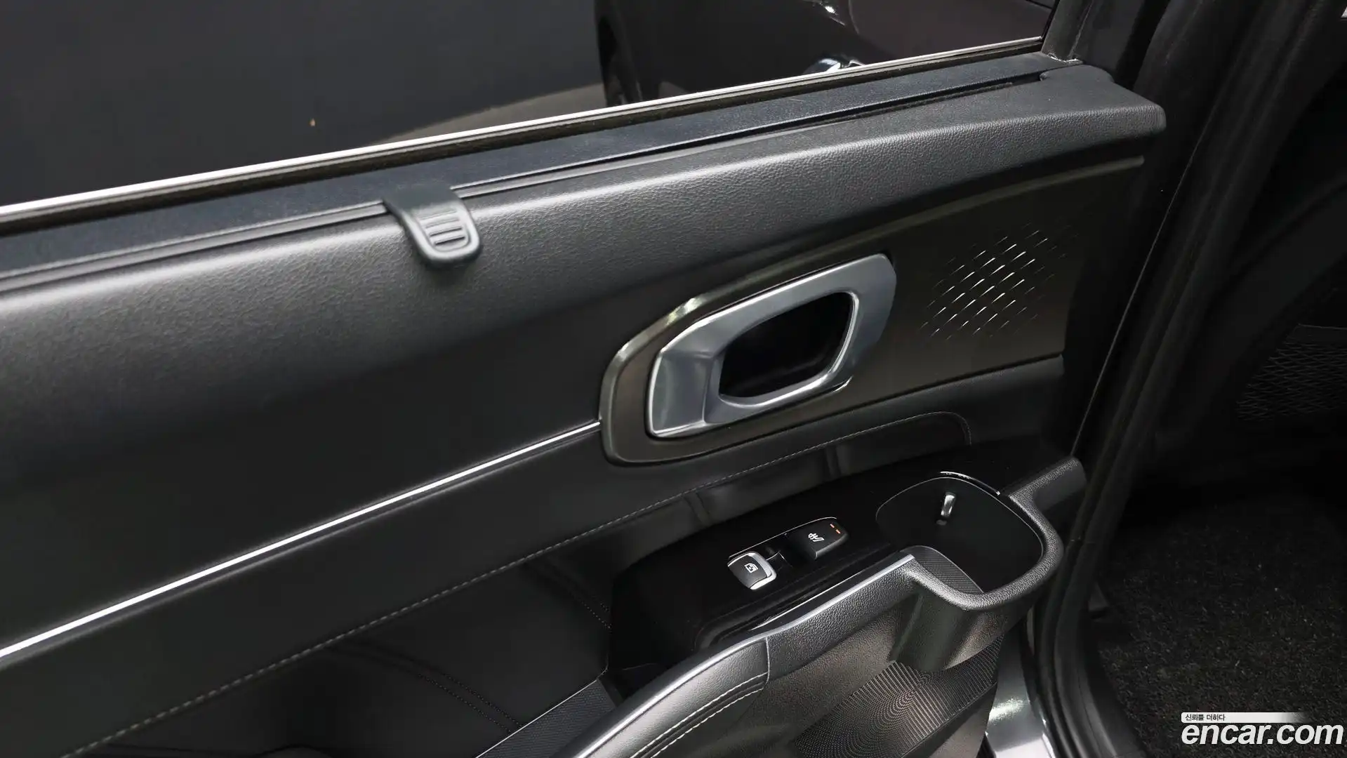 Sorento Kia 2020.3-OPTION-023
