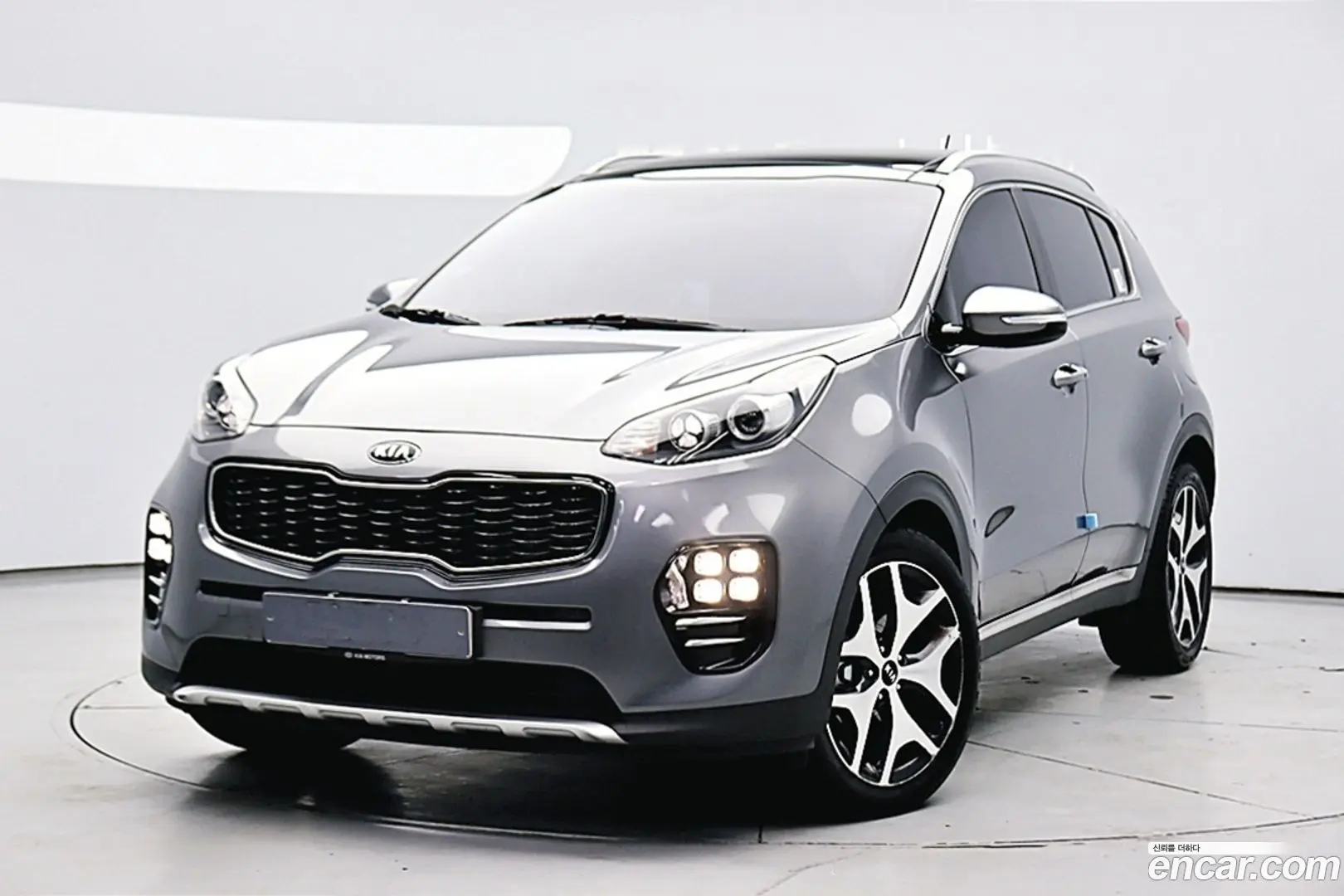 Main__Slider__Photo:Sportage Kia 2016.4-0