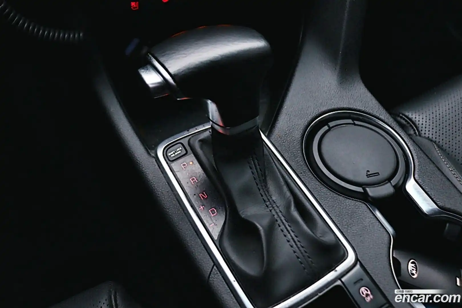 Sportage Kia 2016.4-INNER-009