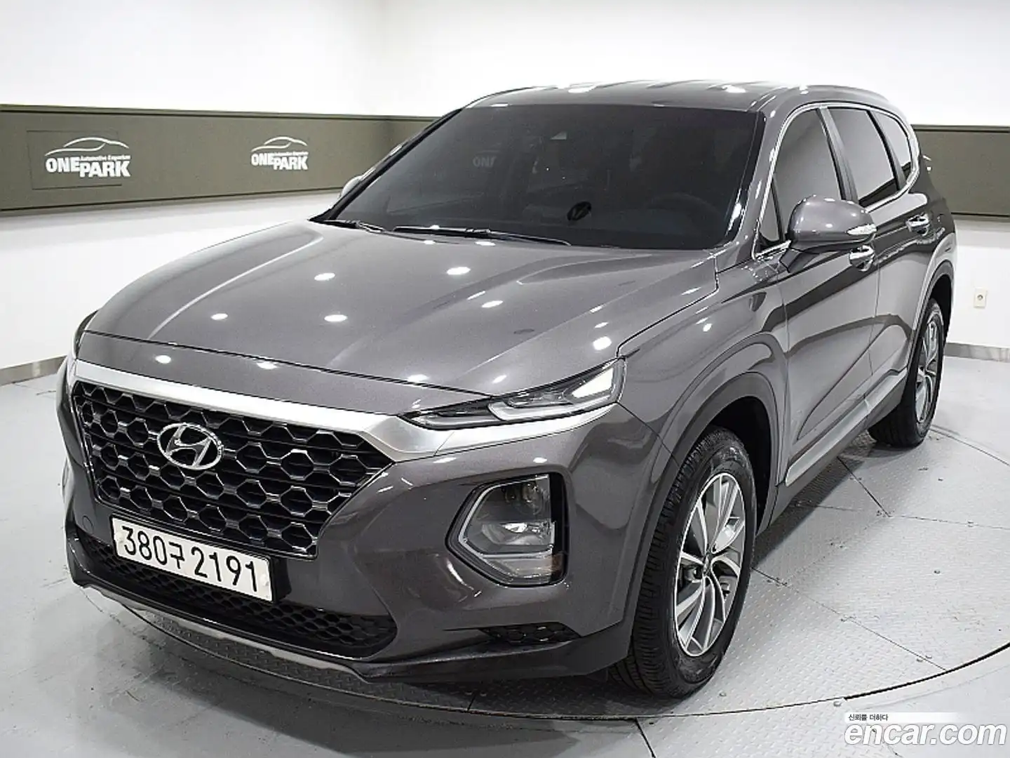 Santafe Hyundai 2019.8-OUTER-001