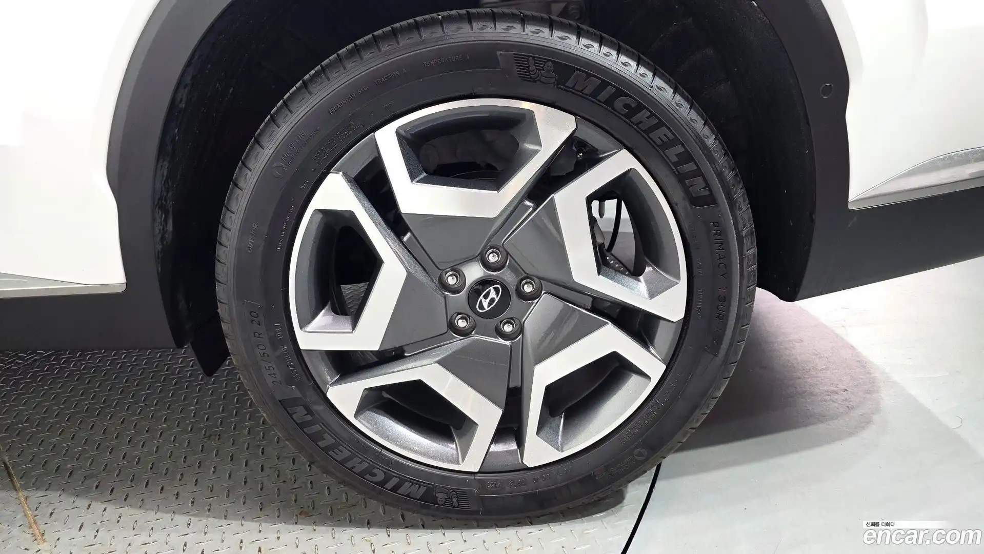 Palisade Hyundai 2024.1-OUTER-031