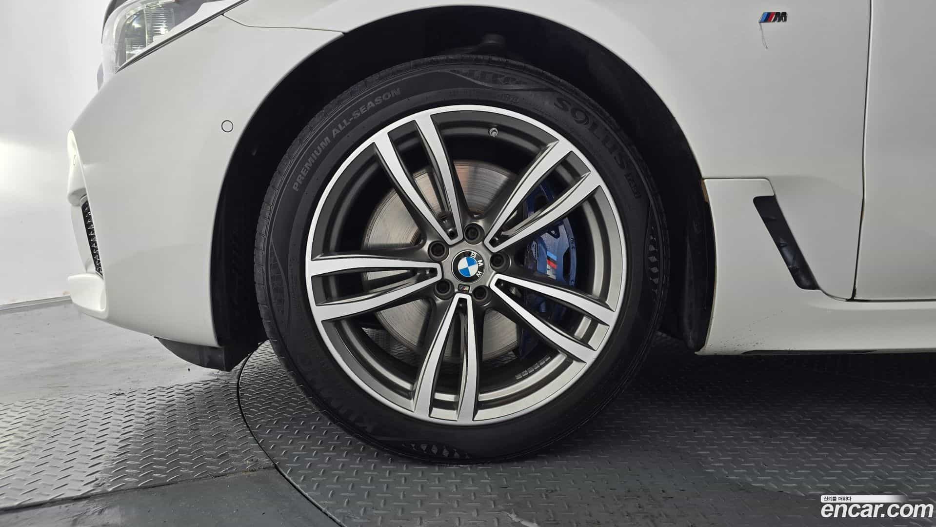 Gran Turismo BMW 2020.8-OUTER-005