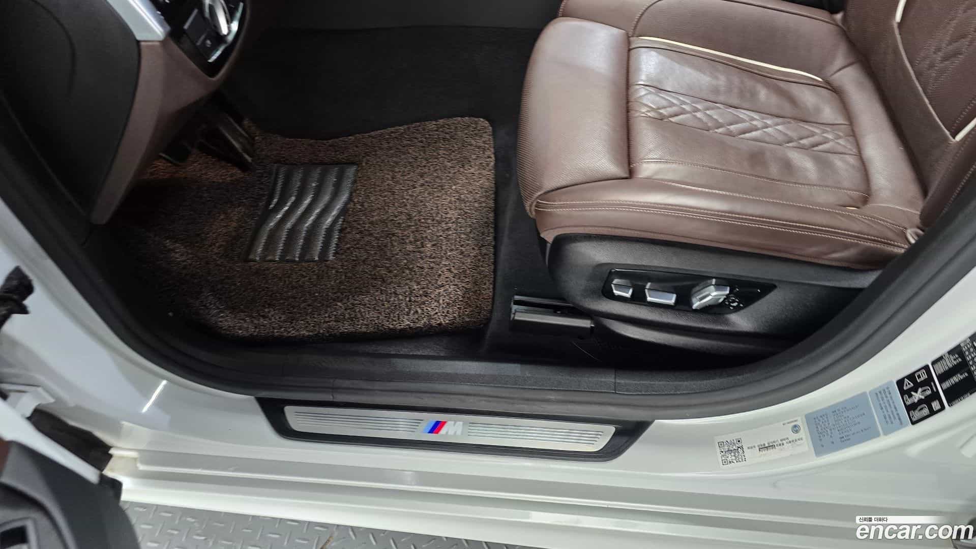 Gran Turismo BMW 2020.8-OPTION-024