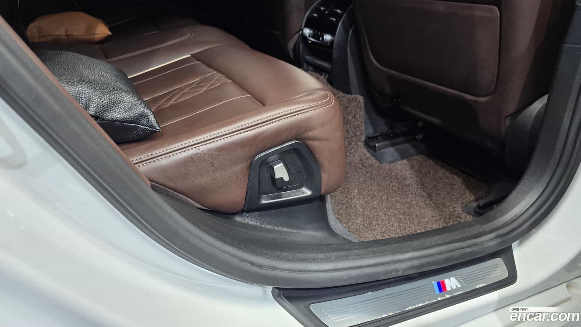 Gran Turismo BMW 2020.8-OPTION-046