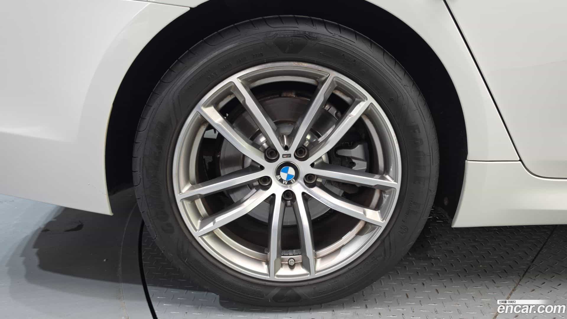 5-Series BMW 2017.2-OUTER-005
