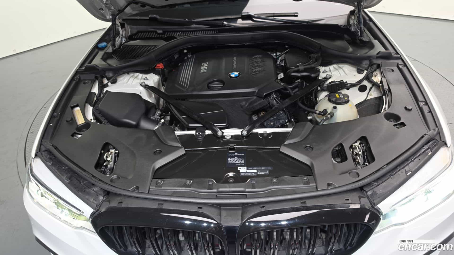 5-Series BMW 2017.2-OUTER-006