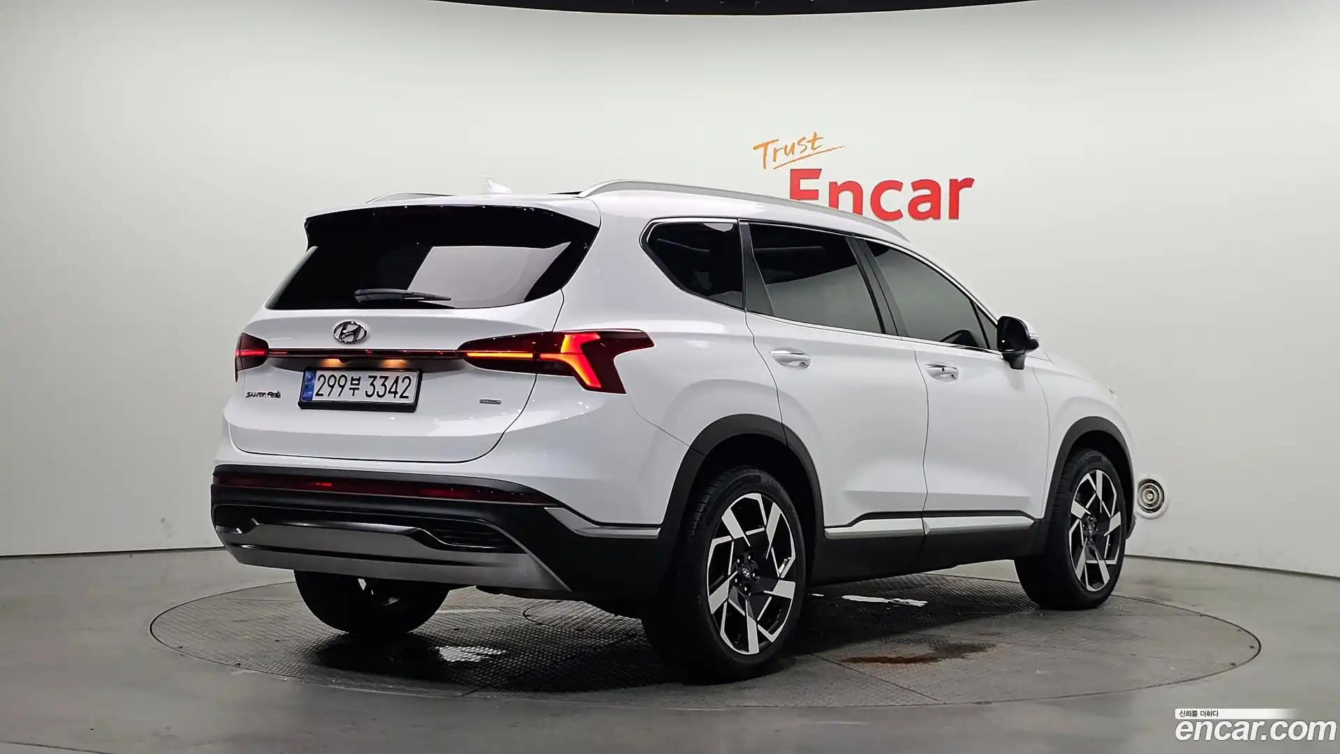 Santafe Hyundai 2021.4-OUTER-002