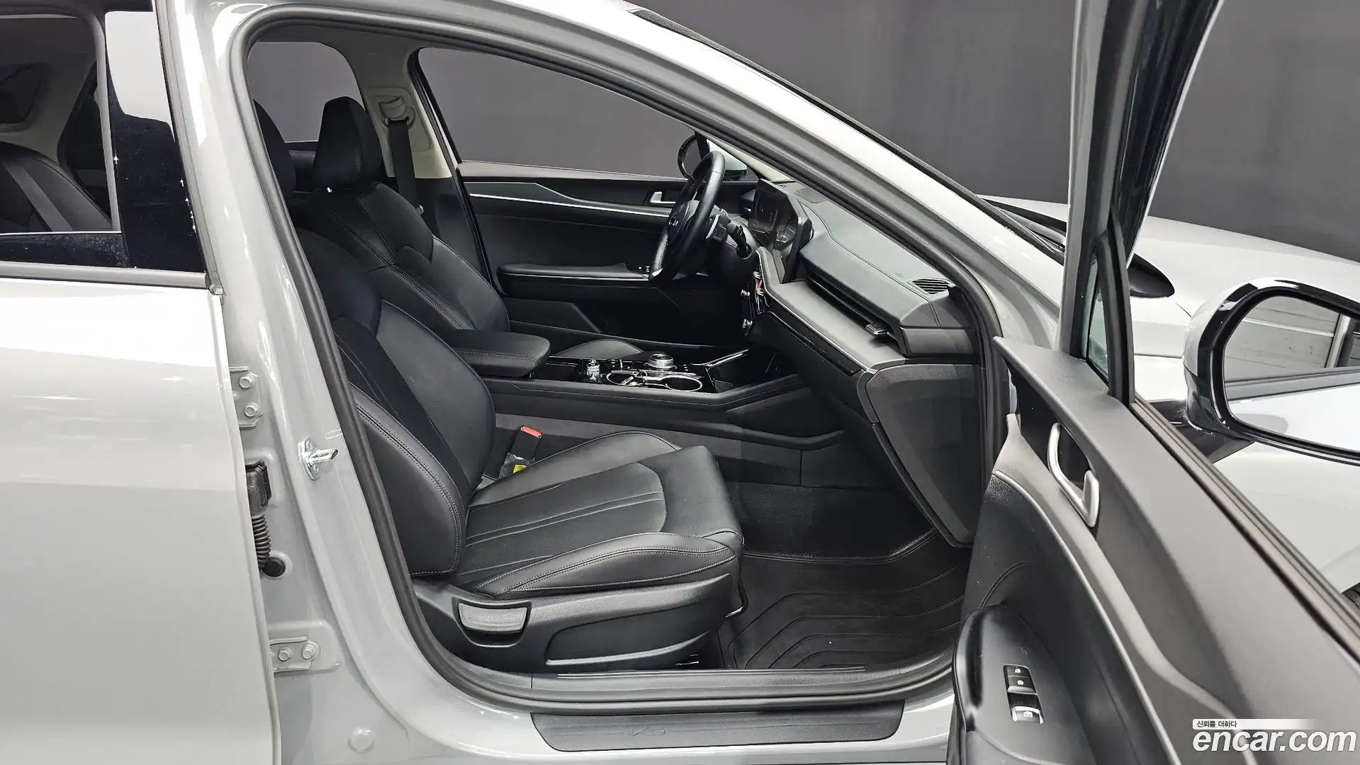 K5 Kia 2026.1-INNER-036