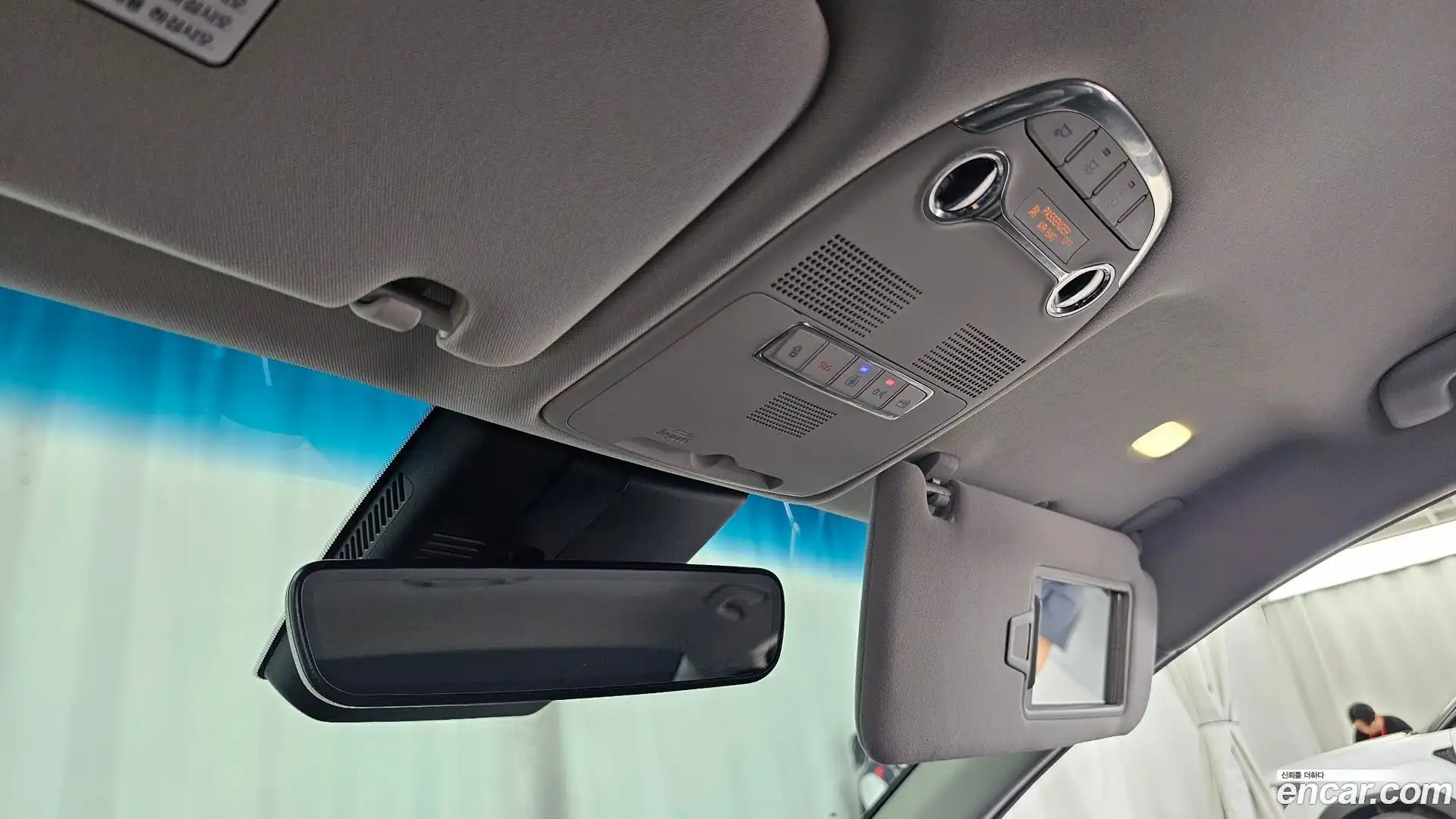 Grandeur Hyundai 2020.1-OPTION-021