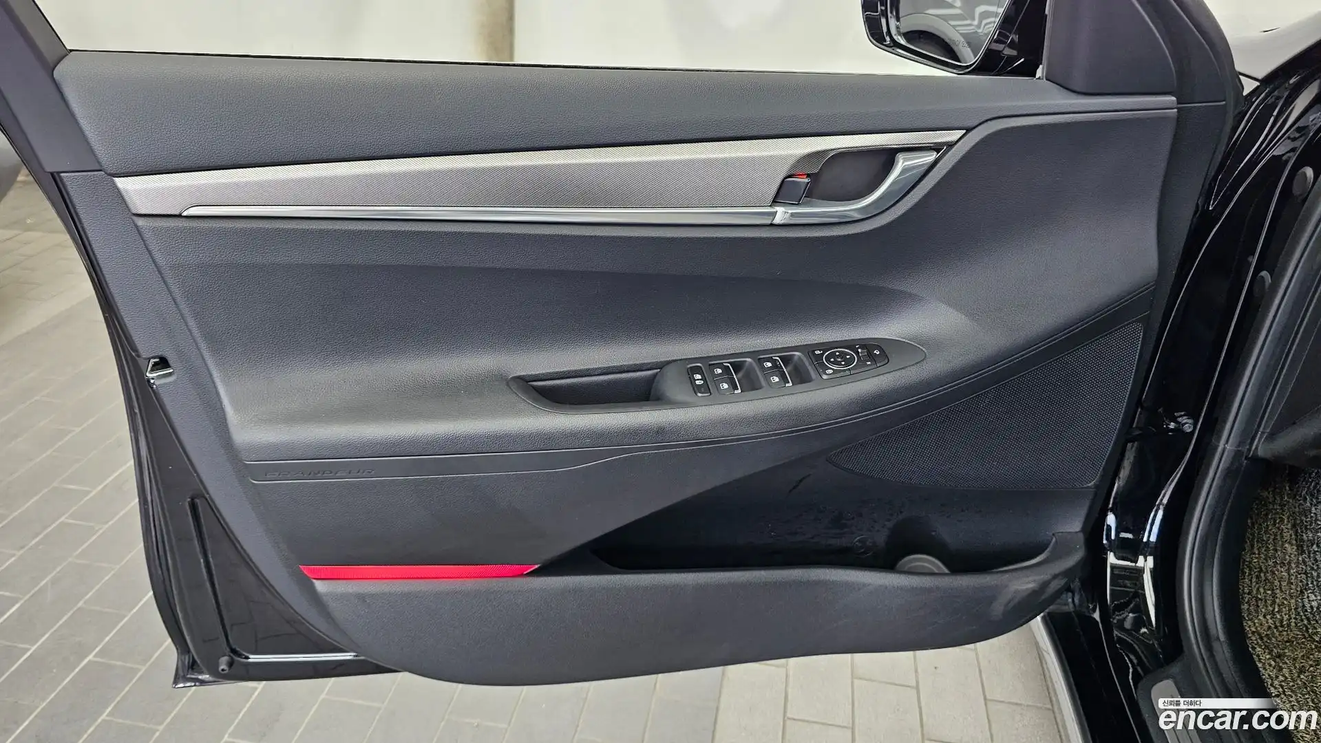 Grandeur Hyundai 2020.1-INNER-034