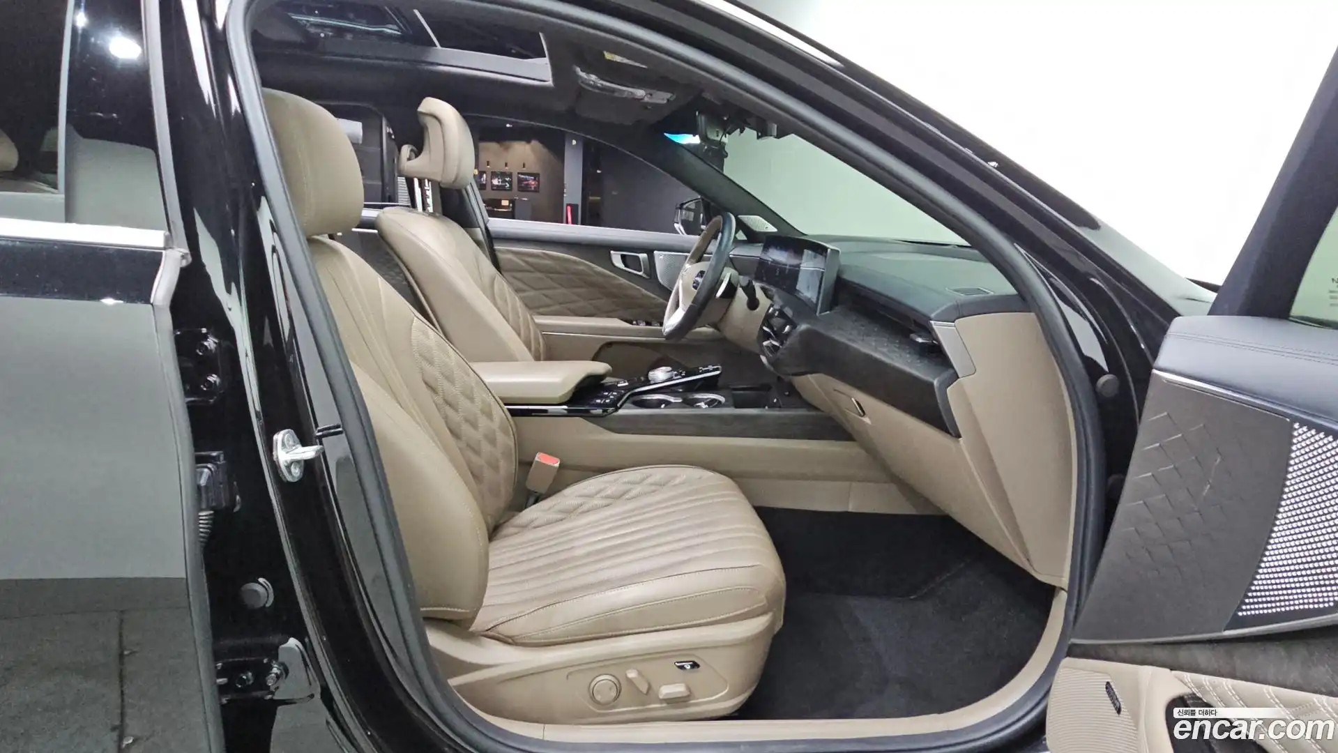 K8 Kia 2022.7-OPTION-016