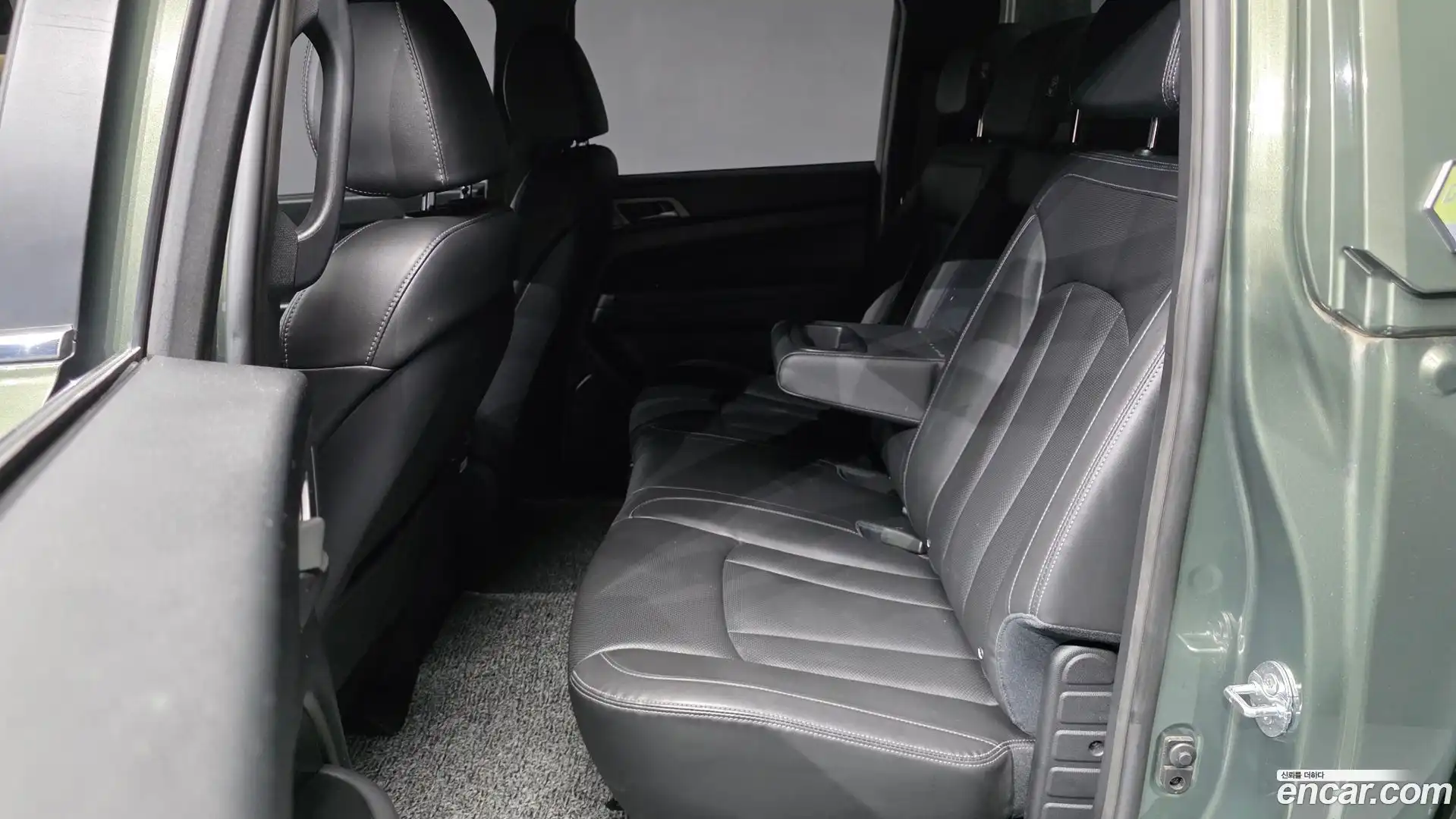 Rexton KG Mobility 2023.8-OPTION-016