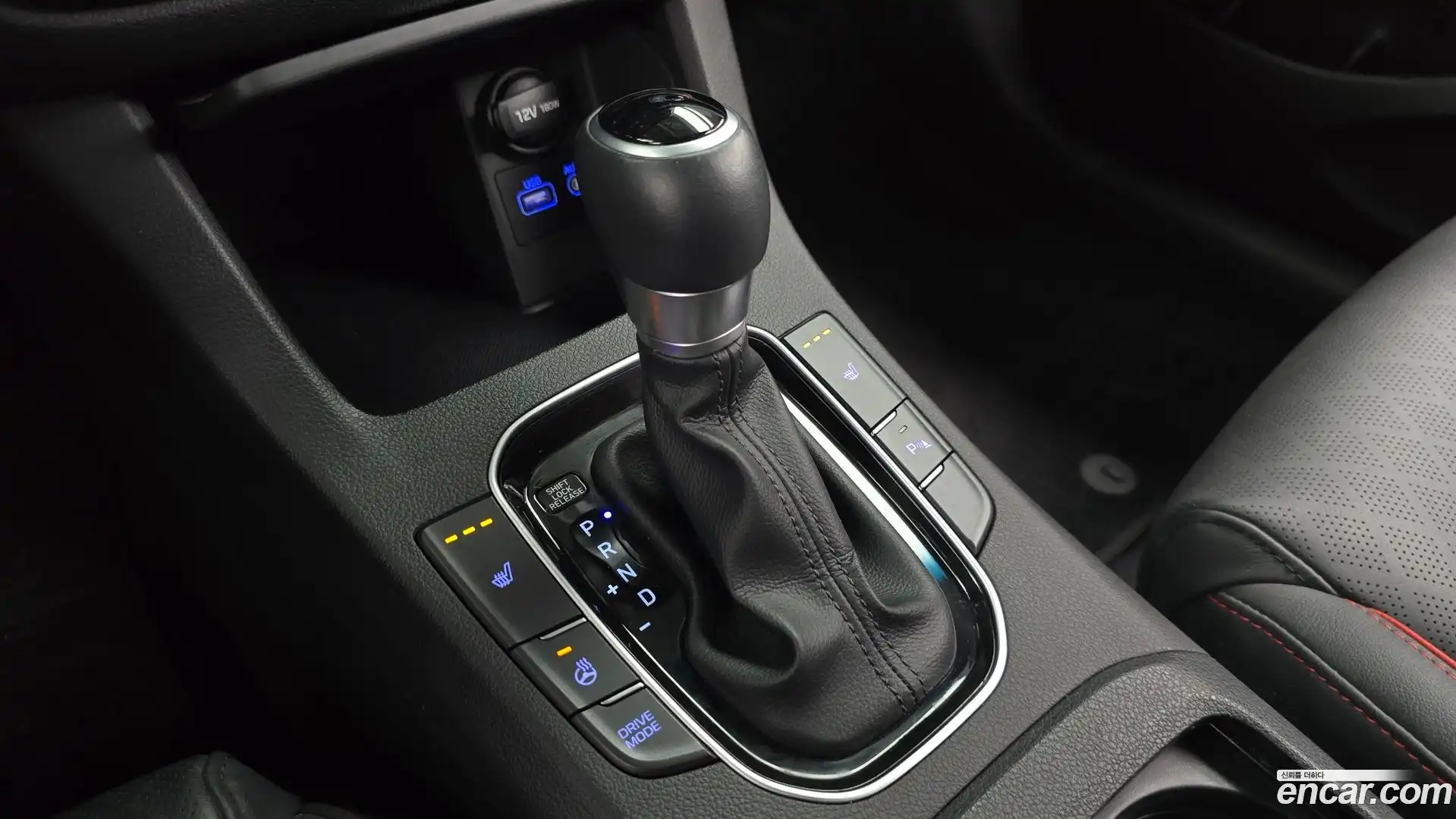 i30 Hyundai 2018.2-INNER-009