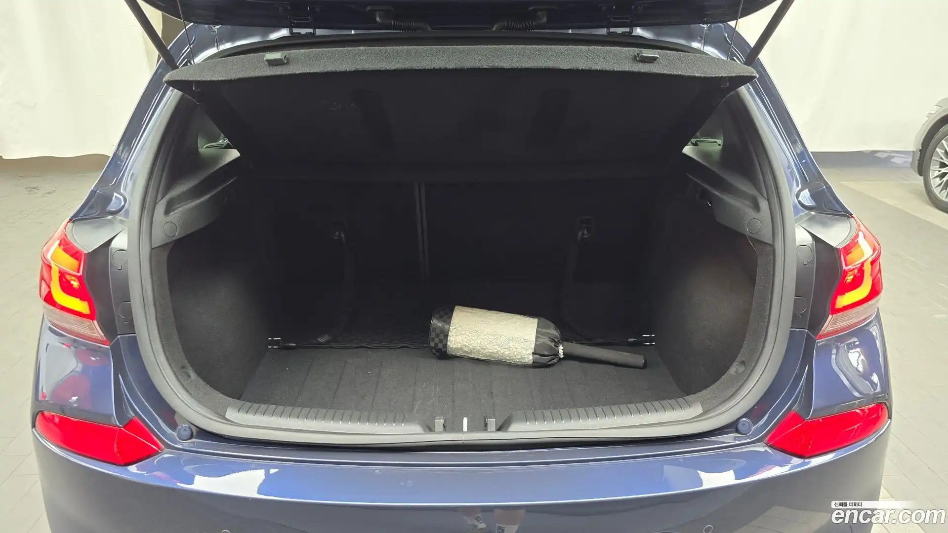 i30 Hyundai 2018.2-OPTION-024