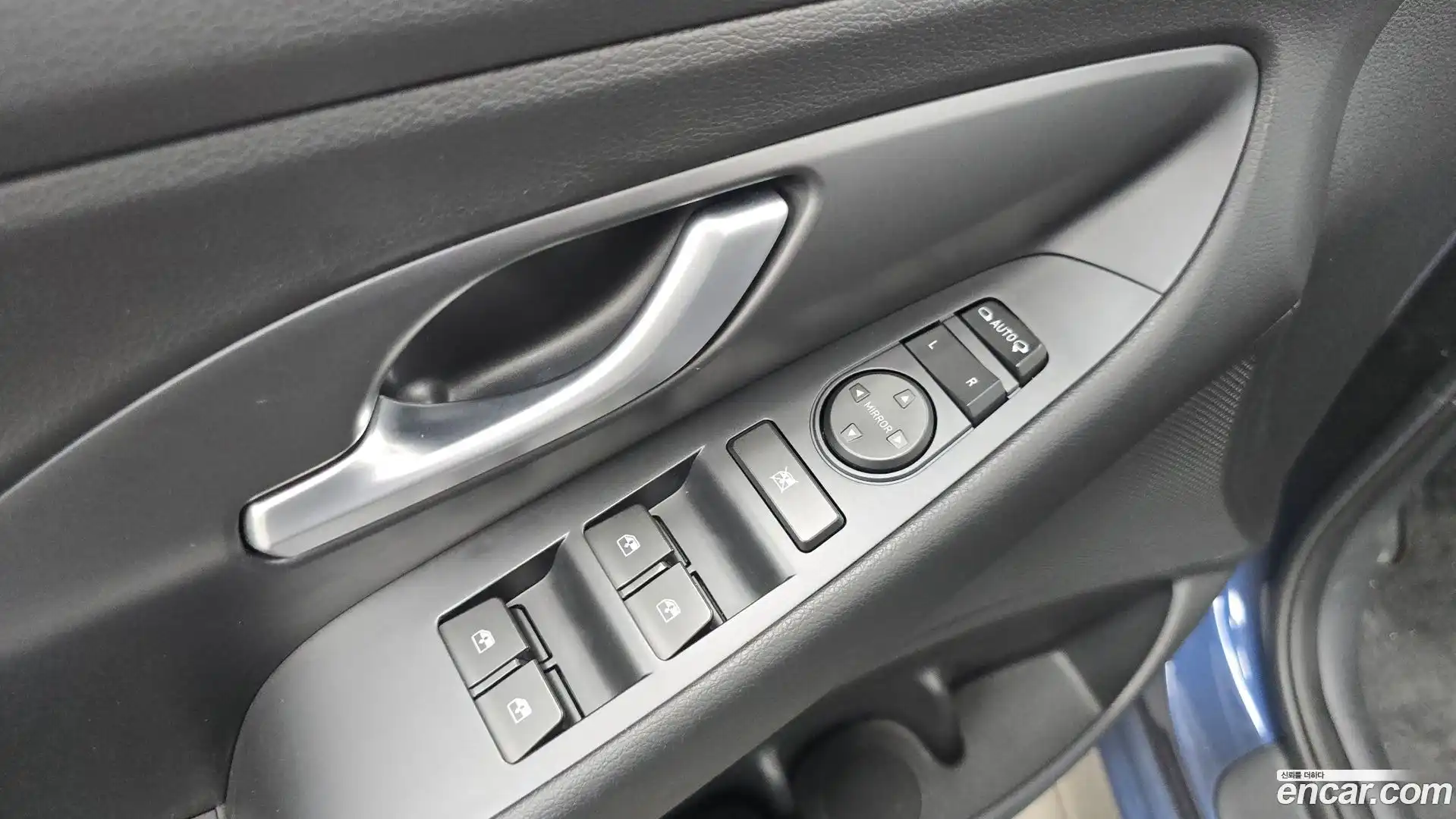 i30 Hyundai 2018.2-OPTION-041
