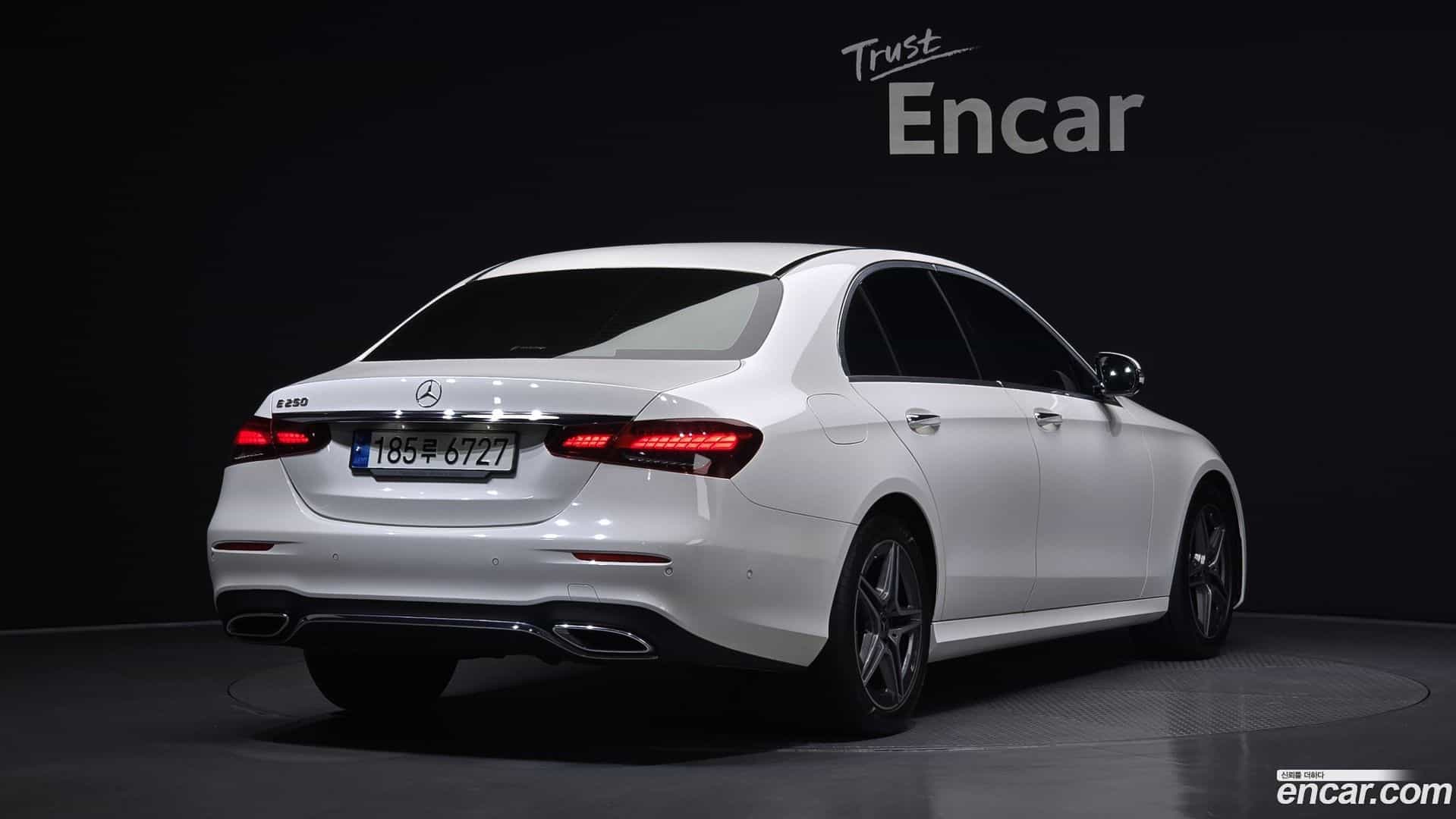 E-Class Mercedes-Benz 2023.0-OUTER-002