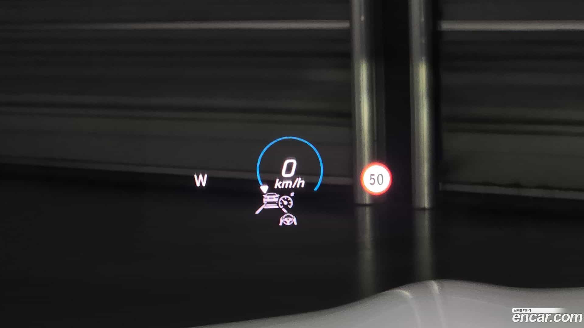 E-Class Mercedes-Benz 2023.0-OPTION-044