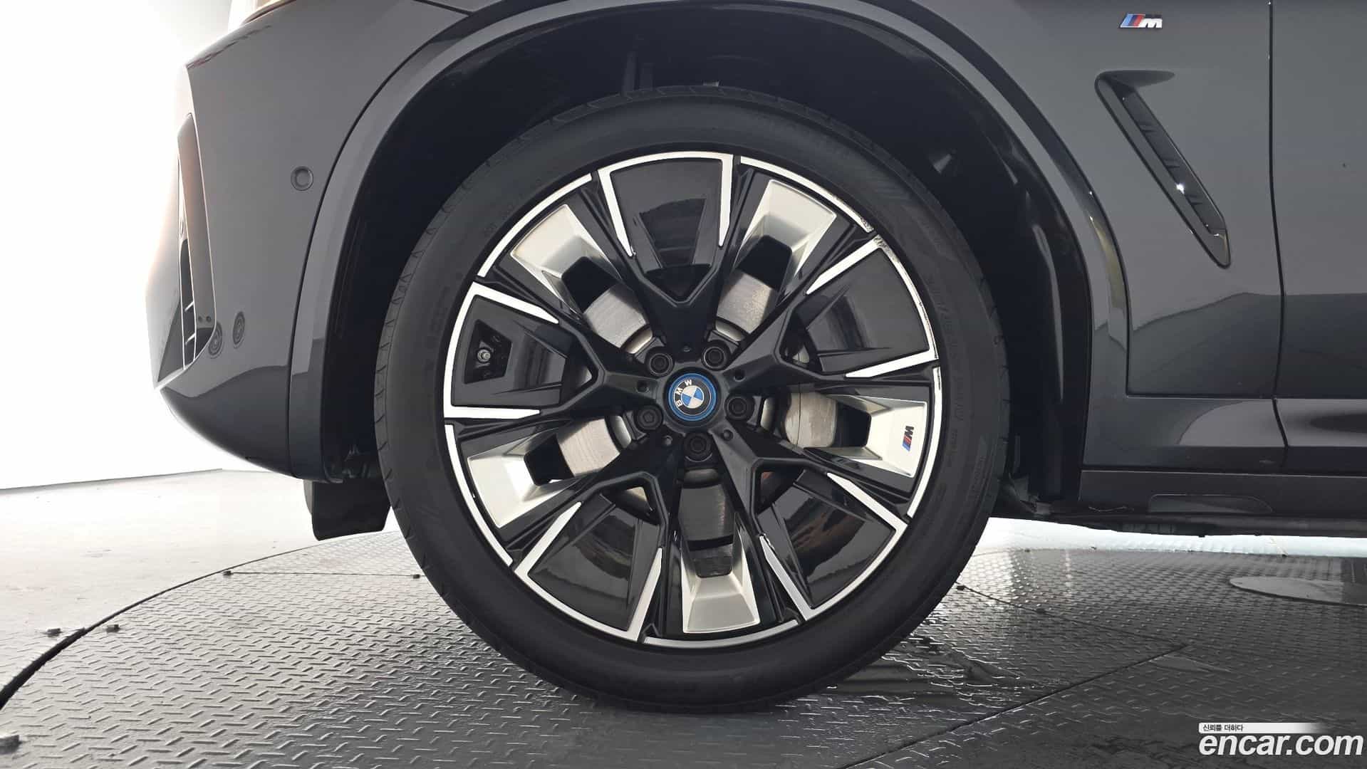 iX3 BMW 2022.11-OUTER-005