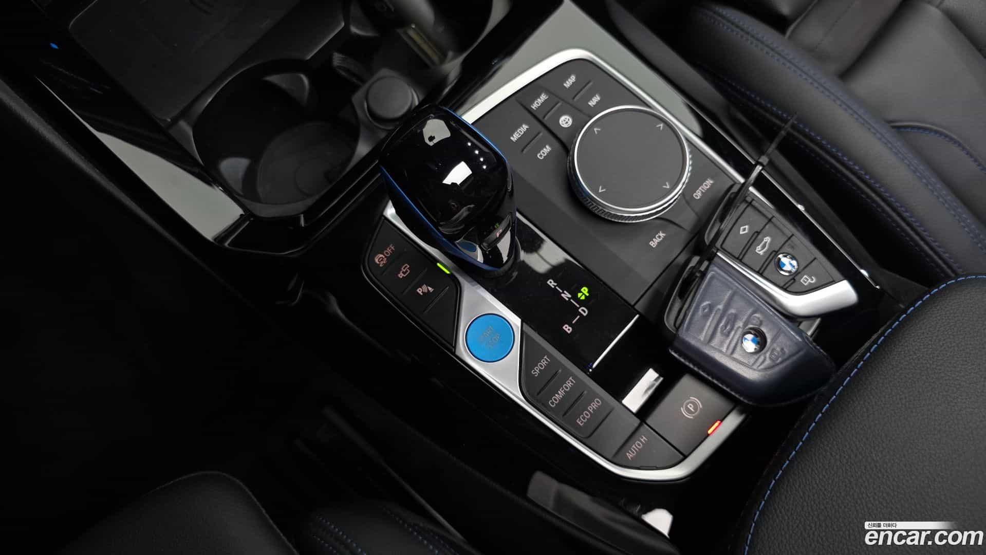 iX3 BMW 2022.11-INNER-009