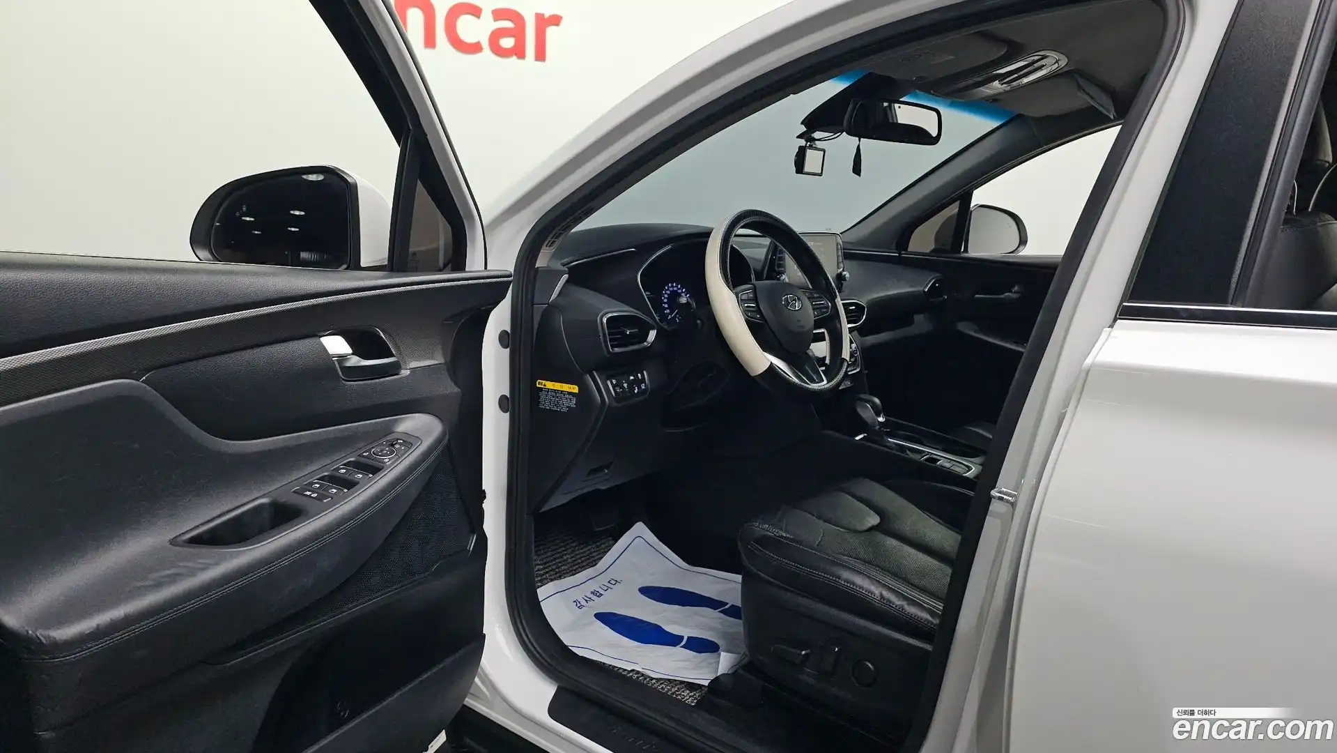 Santafe Hyundai 2019.5-INNER-010