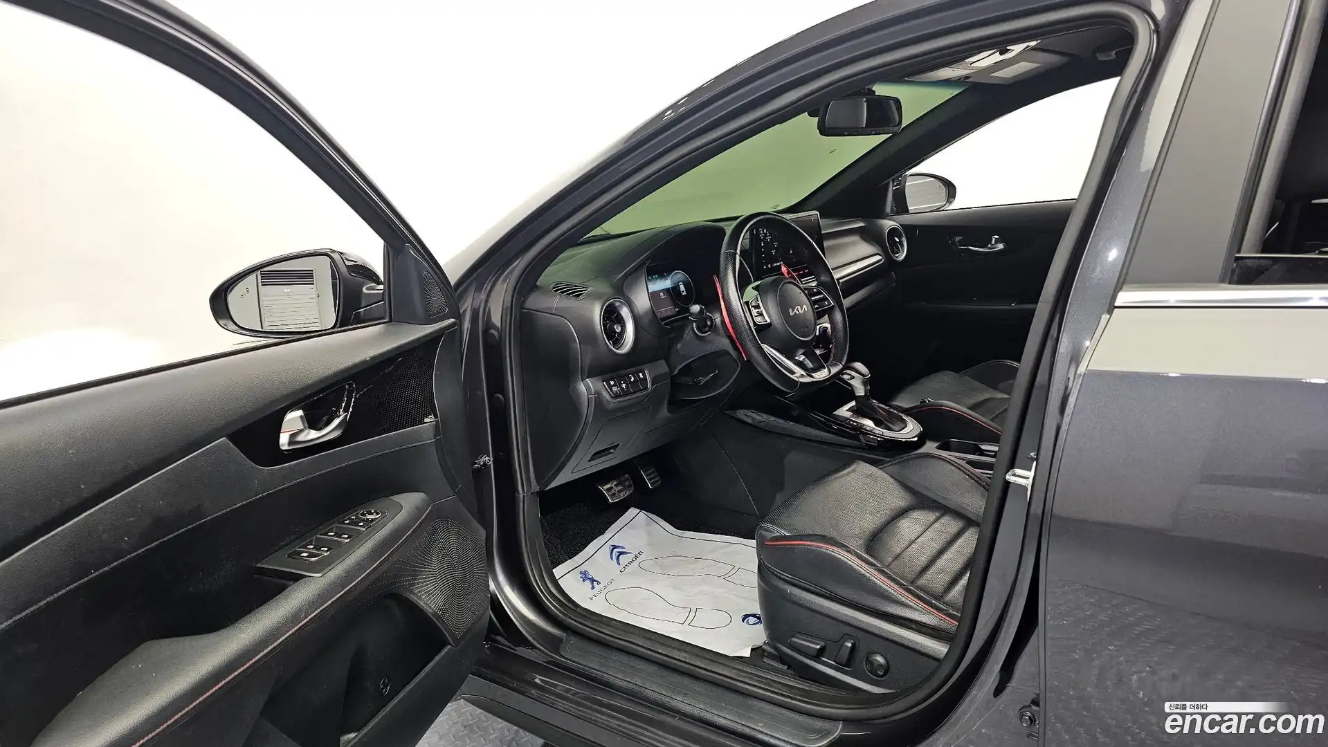 K3 Kia 2022.10-INNER-010