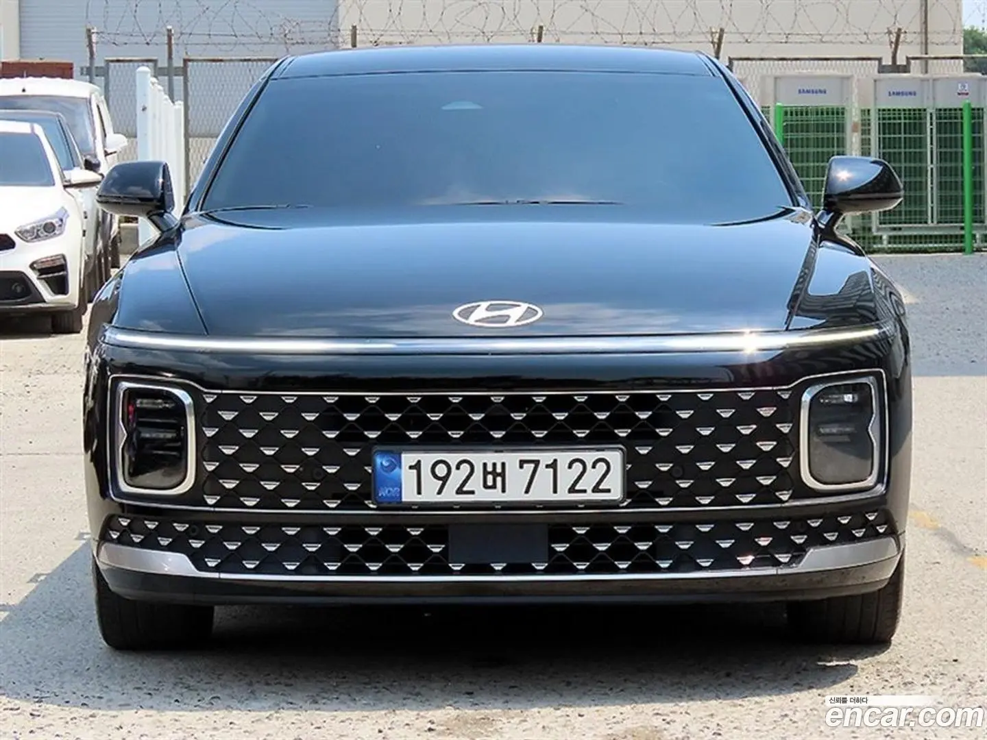 Main__Slider__Photo:Grandeur Hyundai 2023.7-0