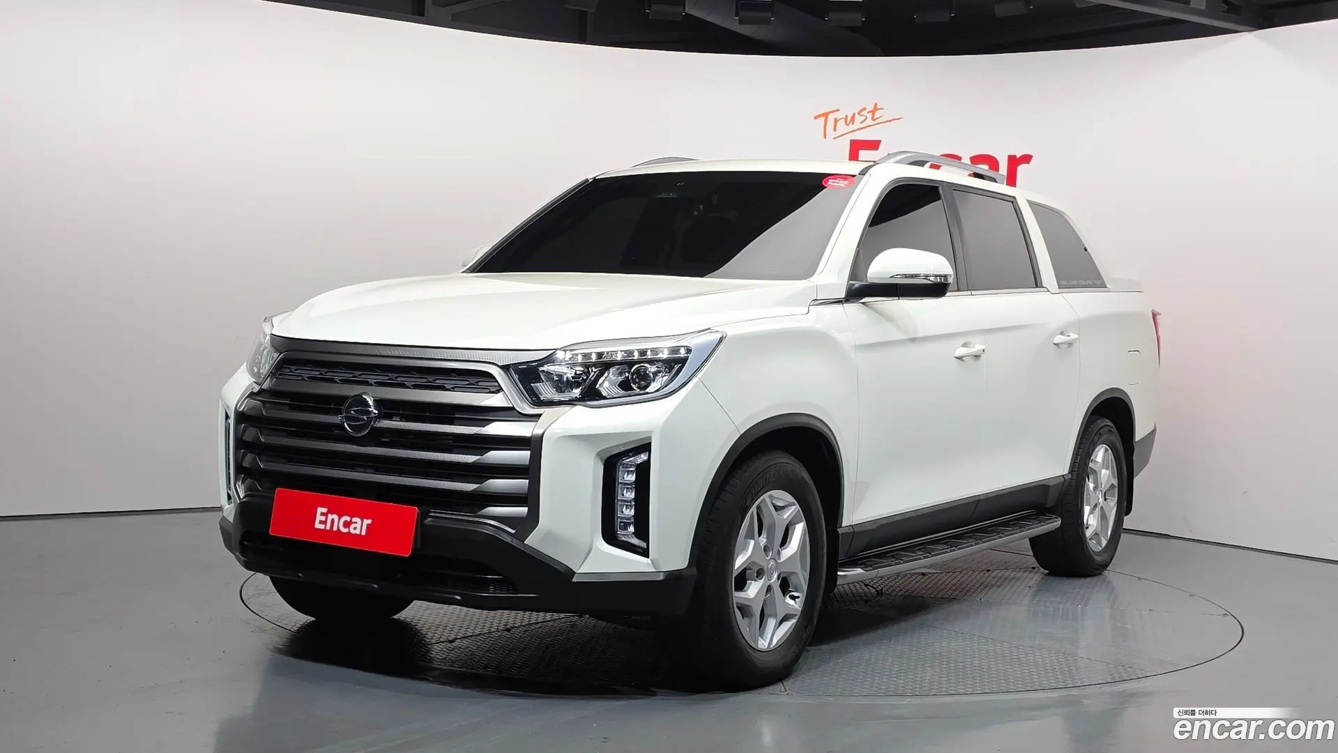 Main__Slider__Photo:Rexton KG Mobility 2022.3-0