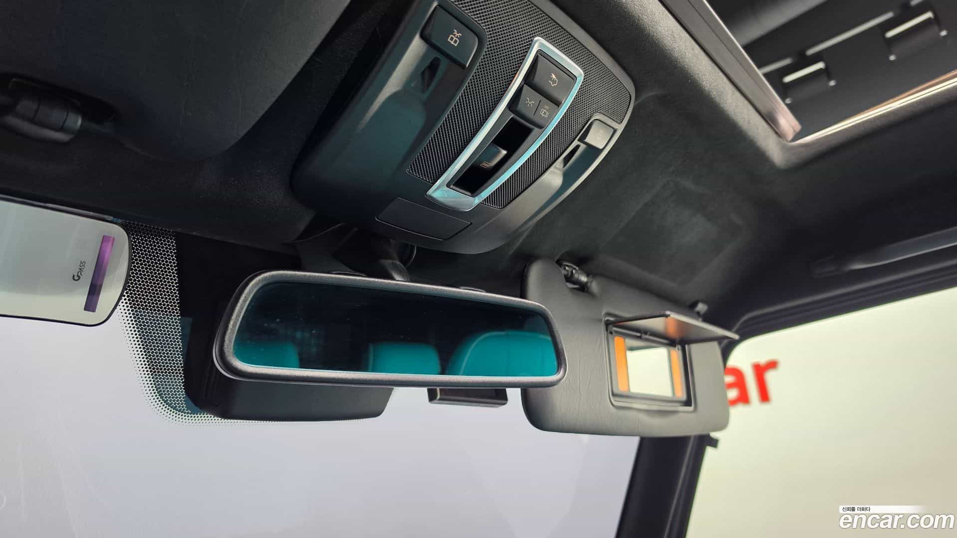 G-Class Mercedes-Benz 2017.2-OPTION-024