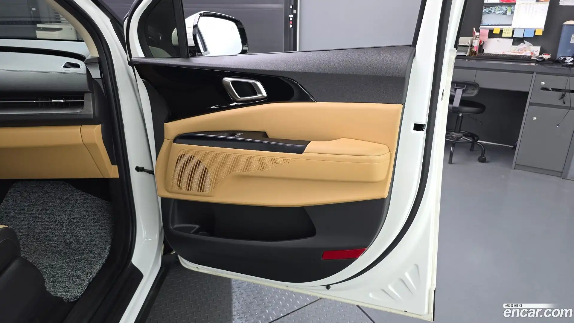 Canival Kia 2022.8-INNER-035