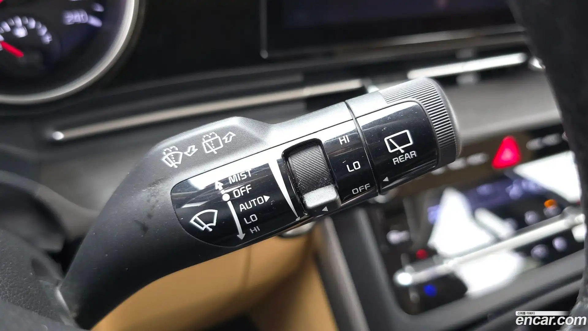 Canival Kia 2022.8-OPTION-041