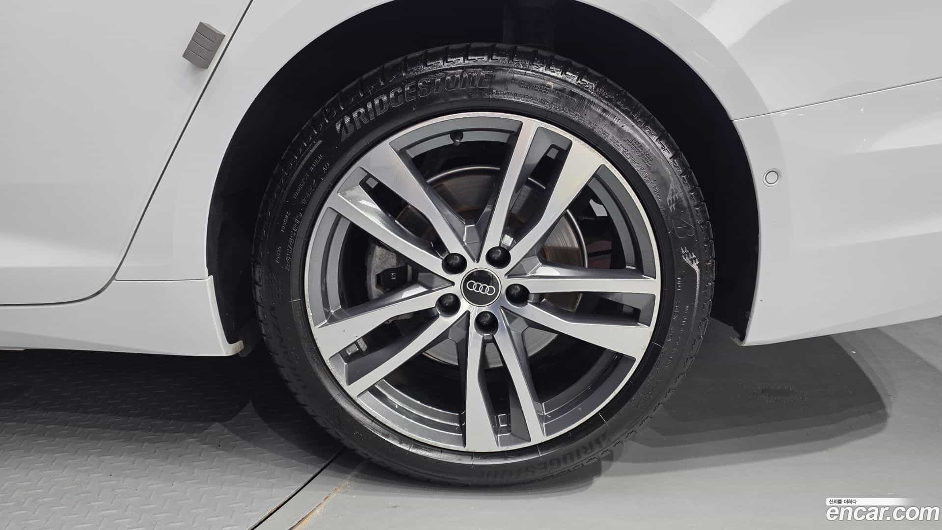 A6 Audi 2023.0-OUTER-031