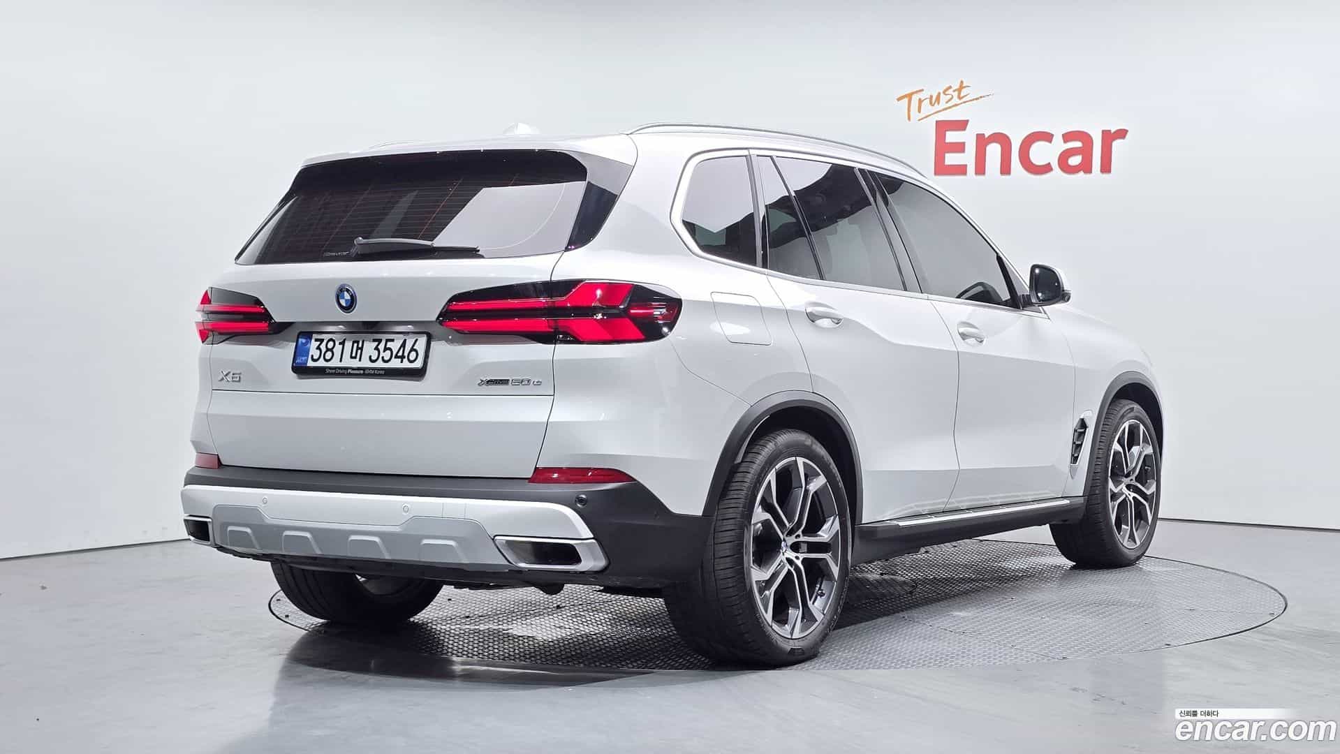 X5 BMW 2025.9-OUTER-002