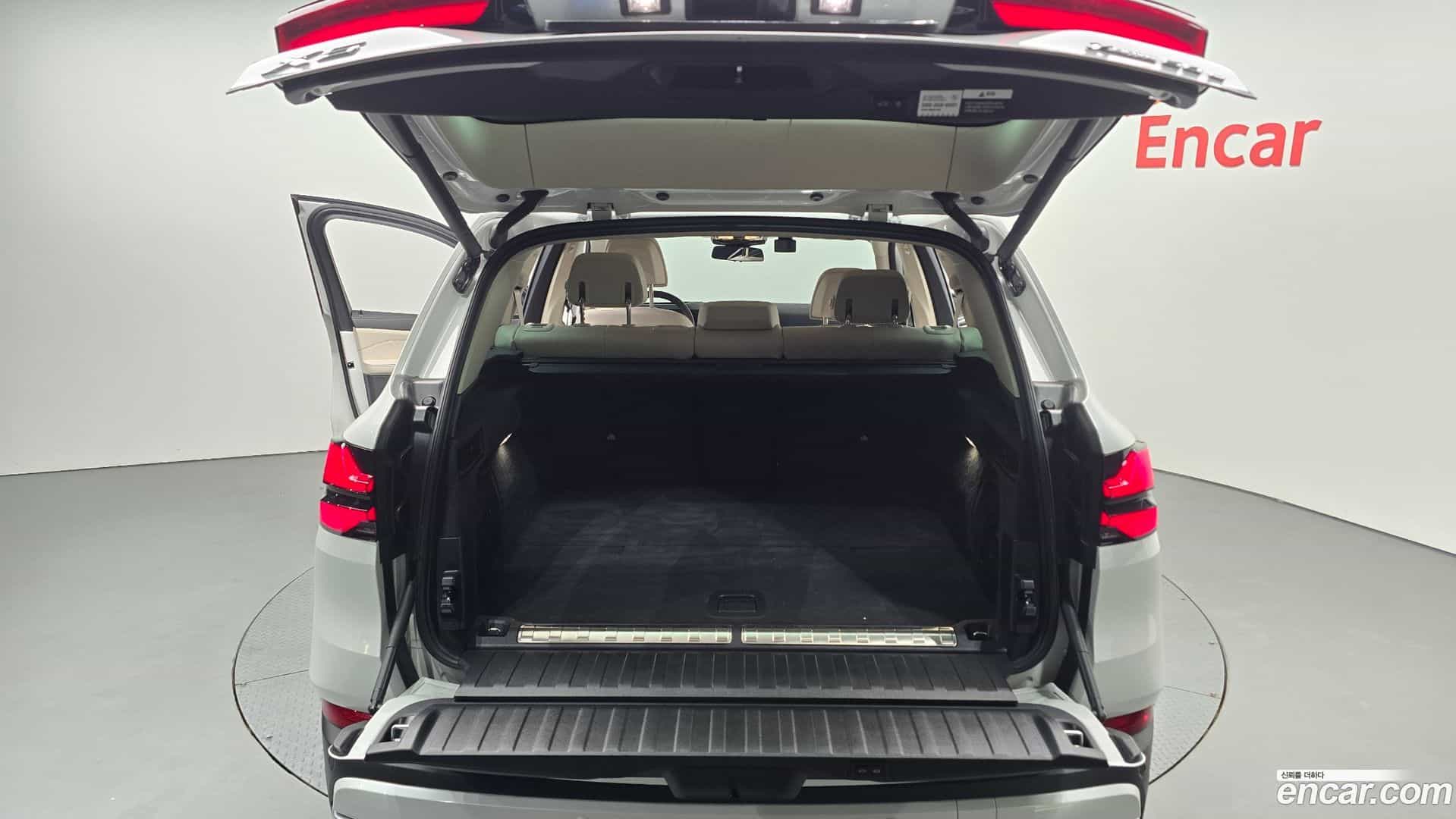 X5 BMW 2025.9-OPTION-040