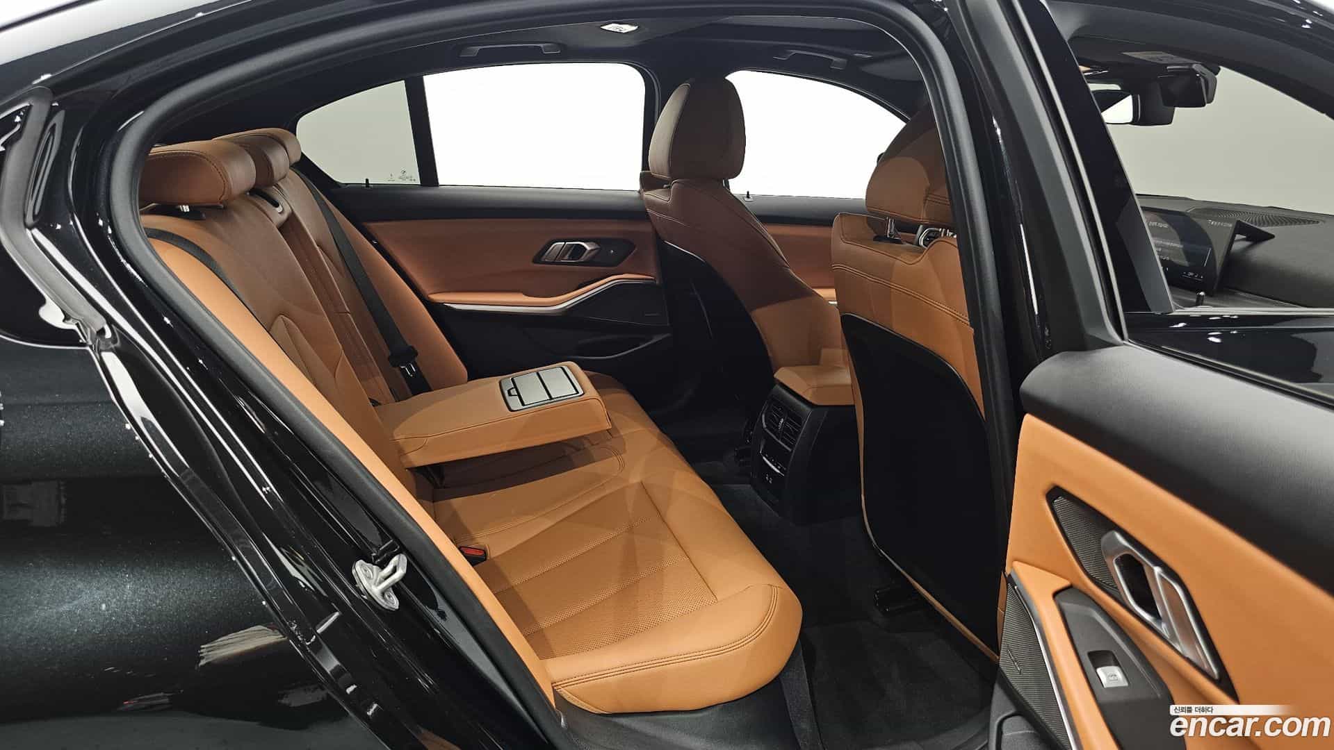 3-Series BMW 2026.2-INNER-036