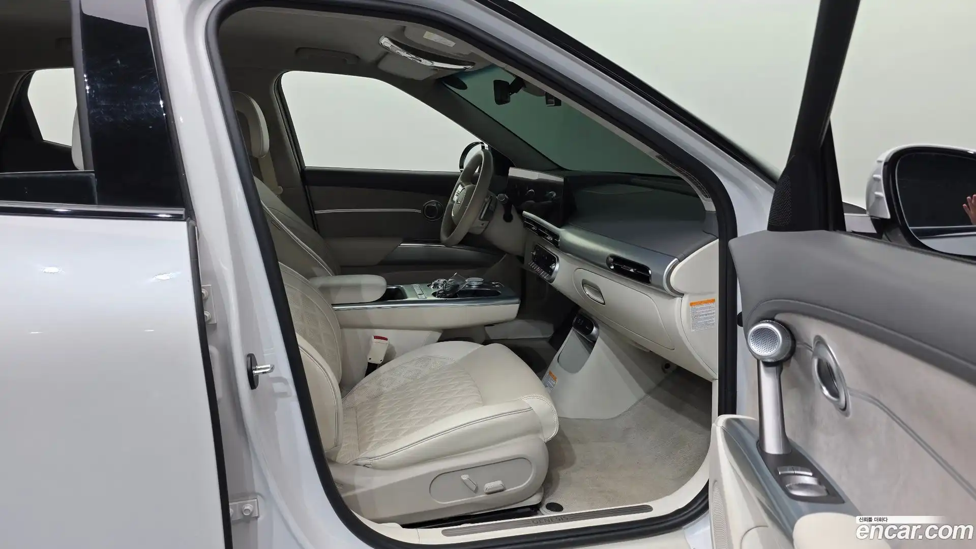 GV60 Genesis 2023.7-INNER-010