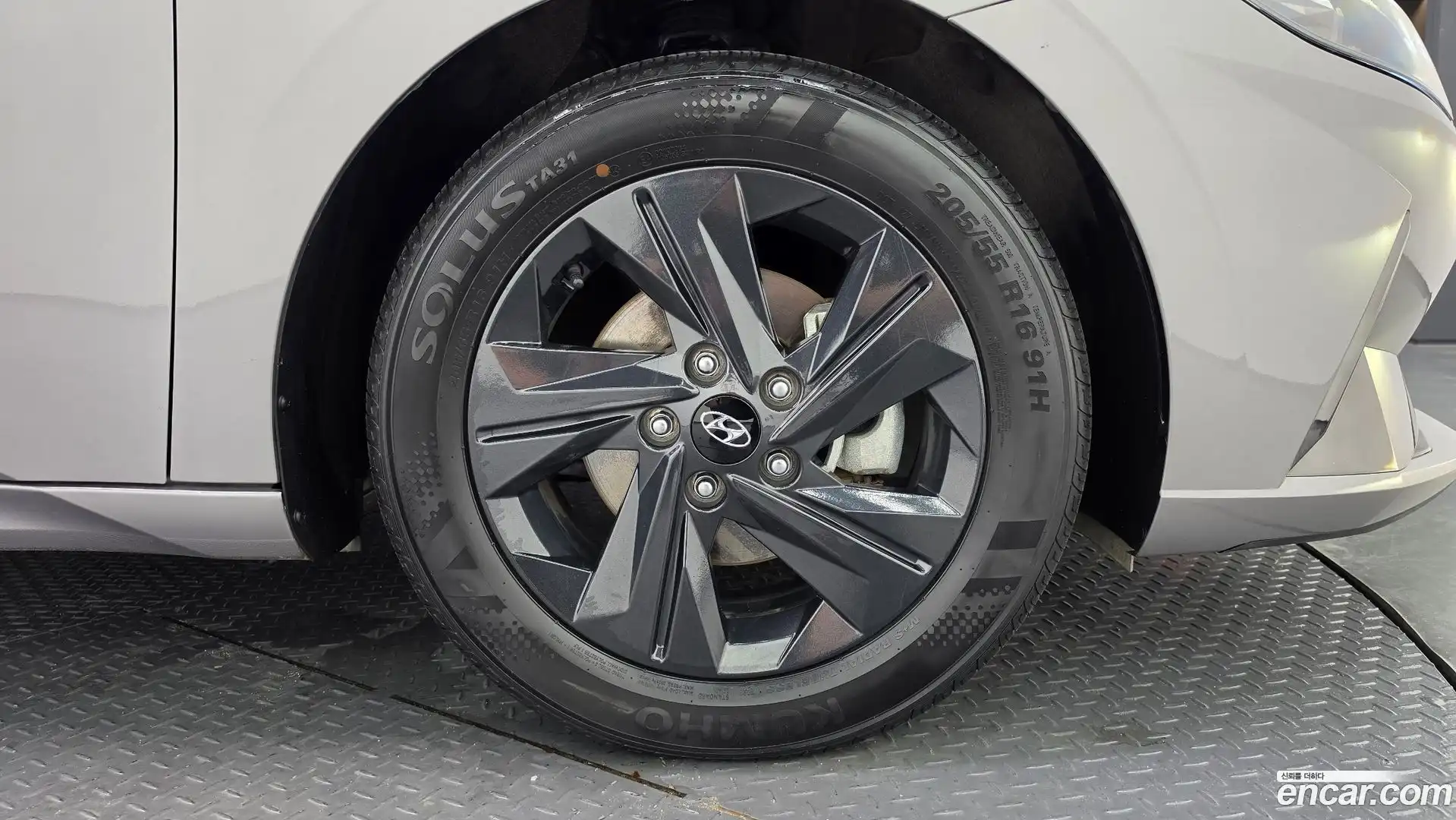 AVANTE Hyundai 2022.6-OUTER-005
