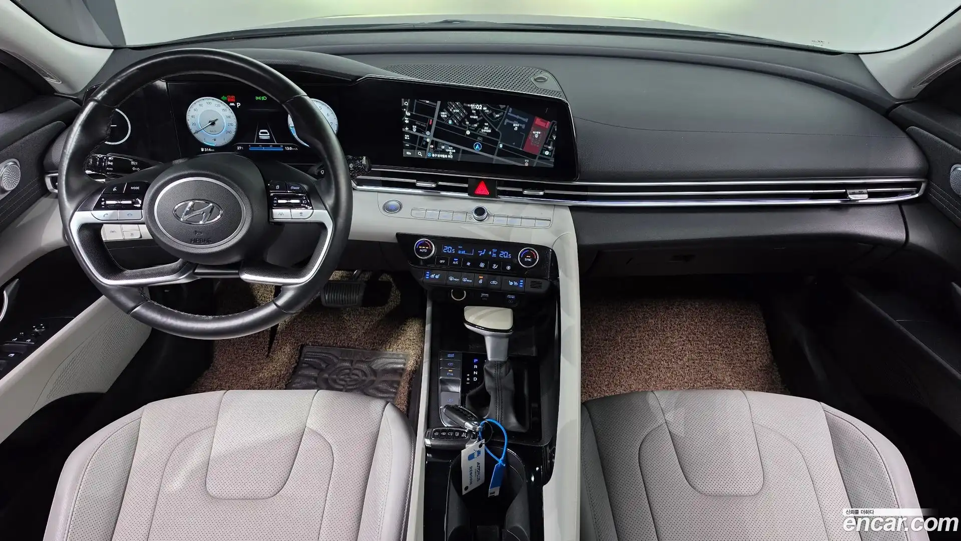 AVANTE Hyundai 2022.6-INNER-007
