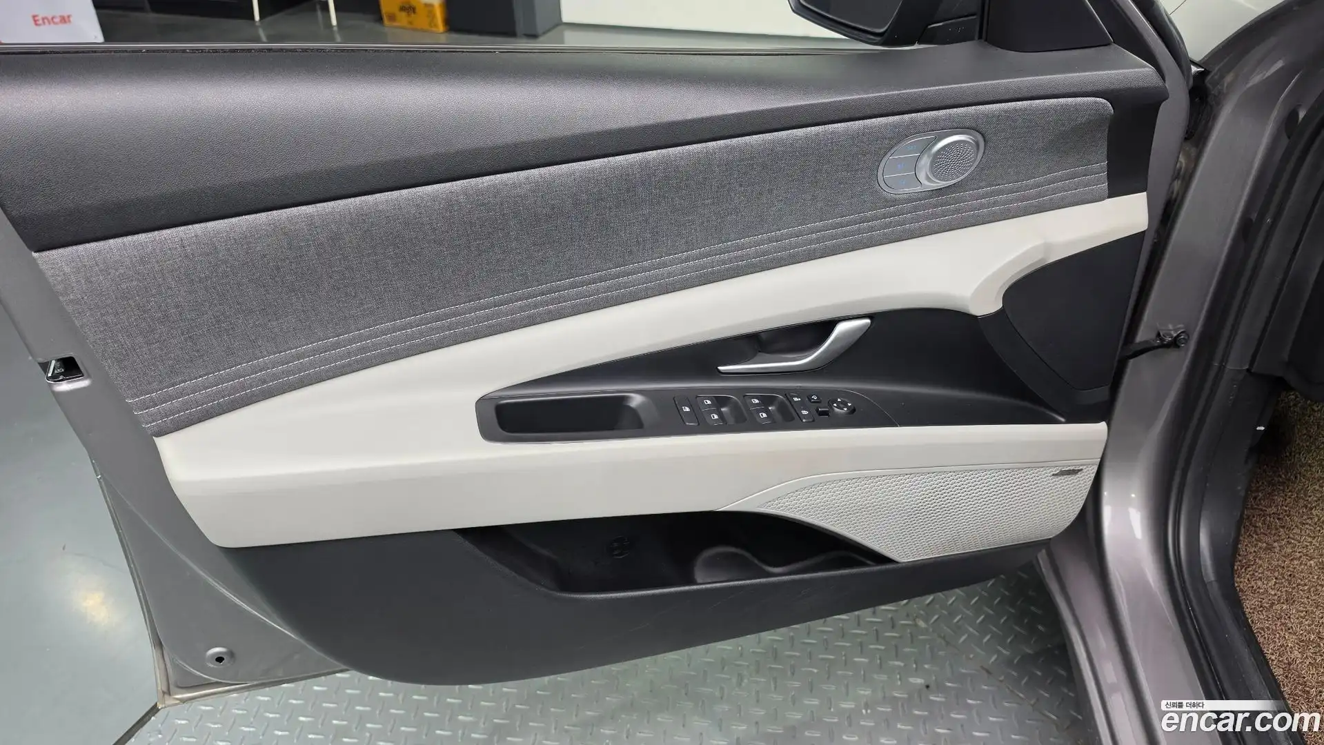 AVANTE Hyundai 2022.6-INNER-034
