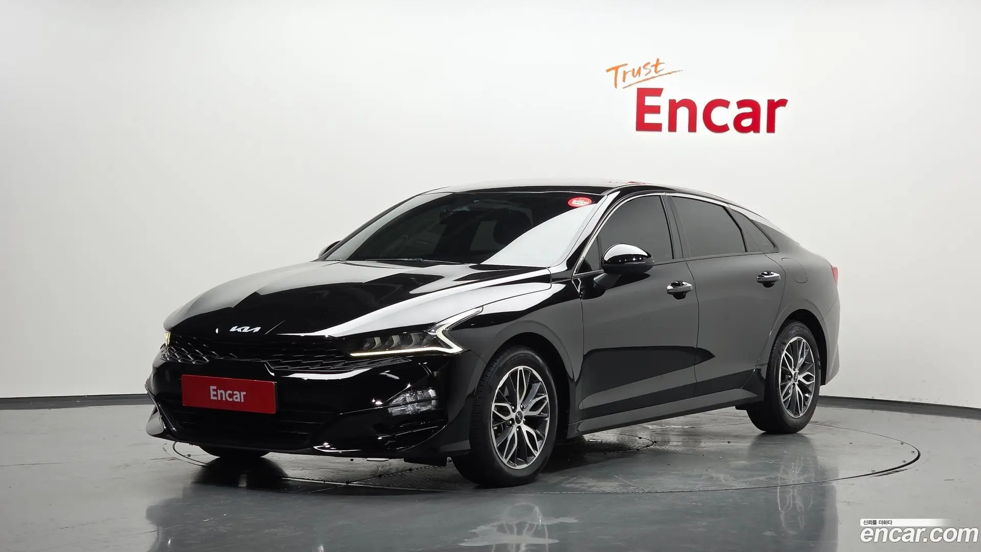 Main__Slider__Photo:K5 Kia 2022.6-0