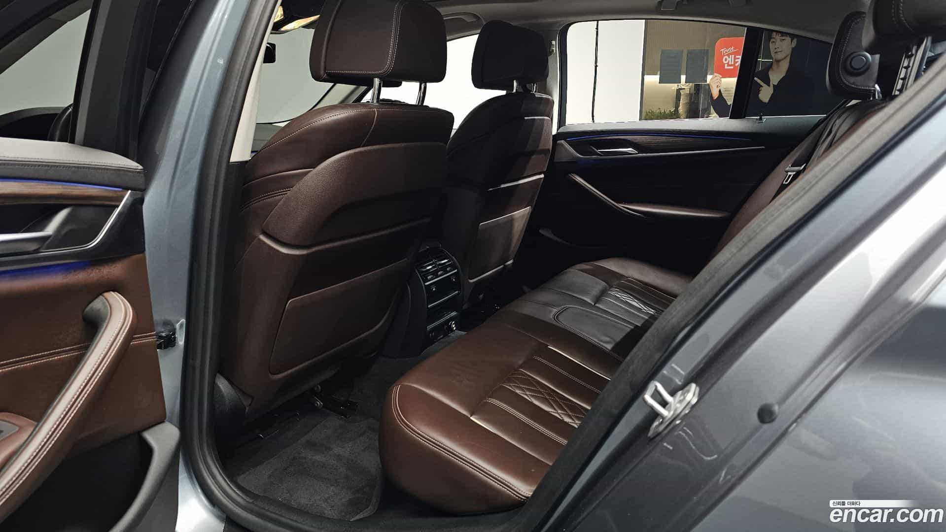 5-Series BMW 2018.6-INNER-036