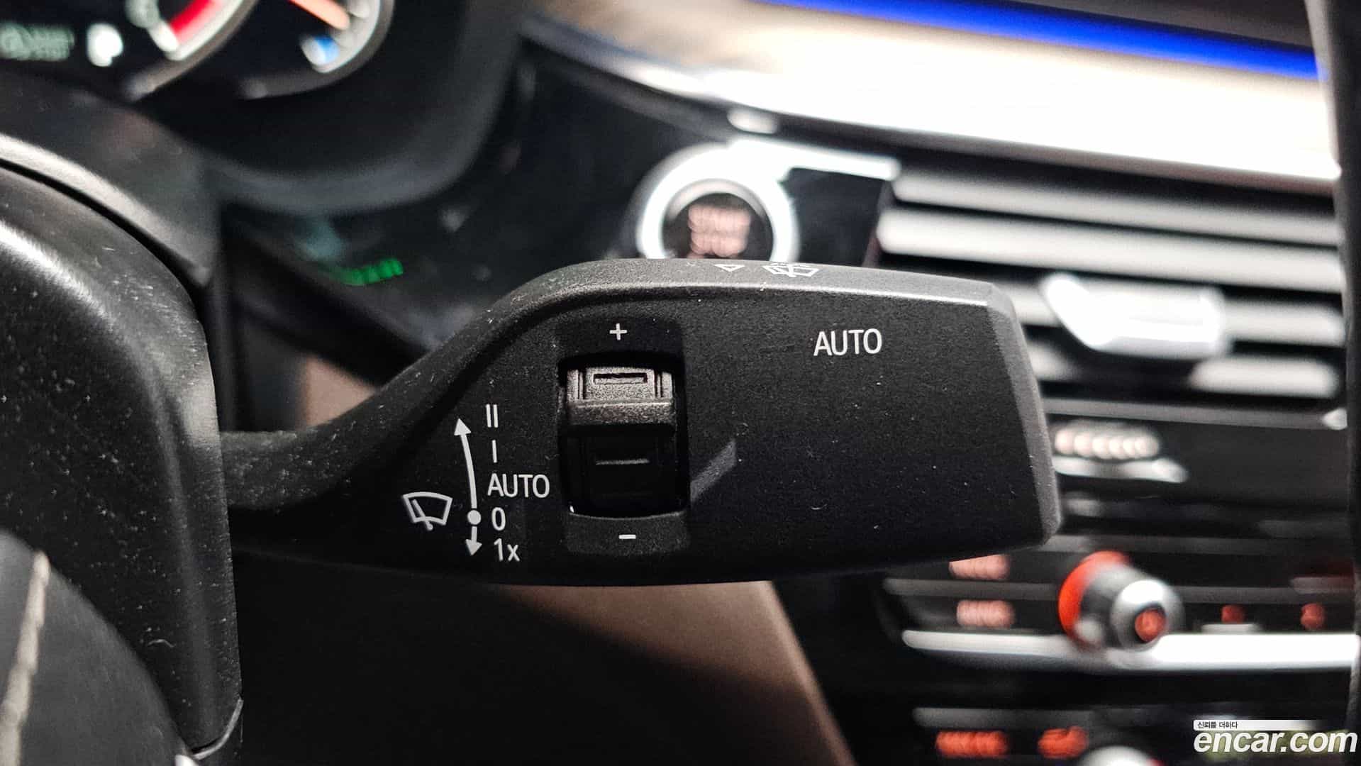 5-Series BMW 2018.6-OPTION-042